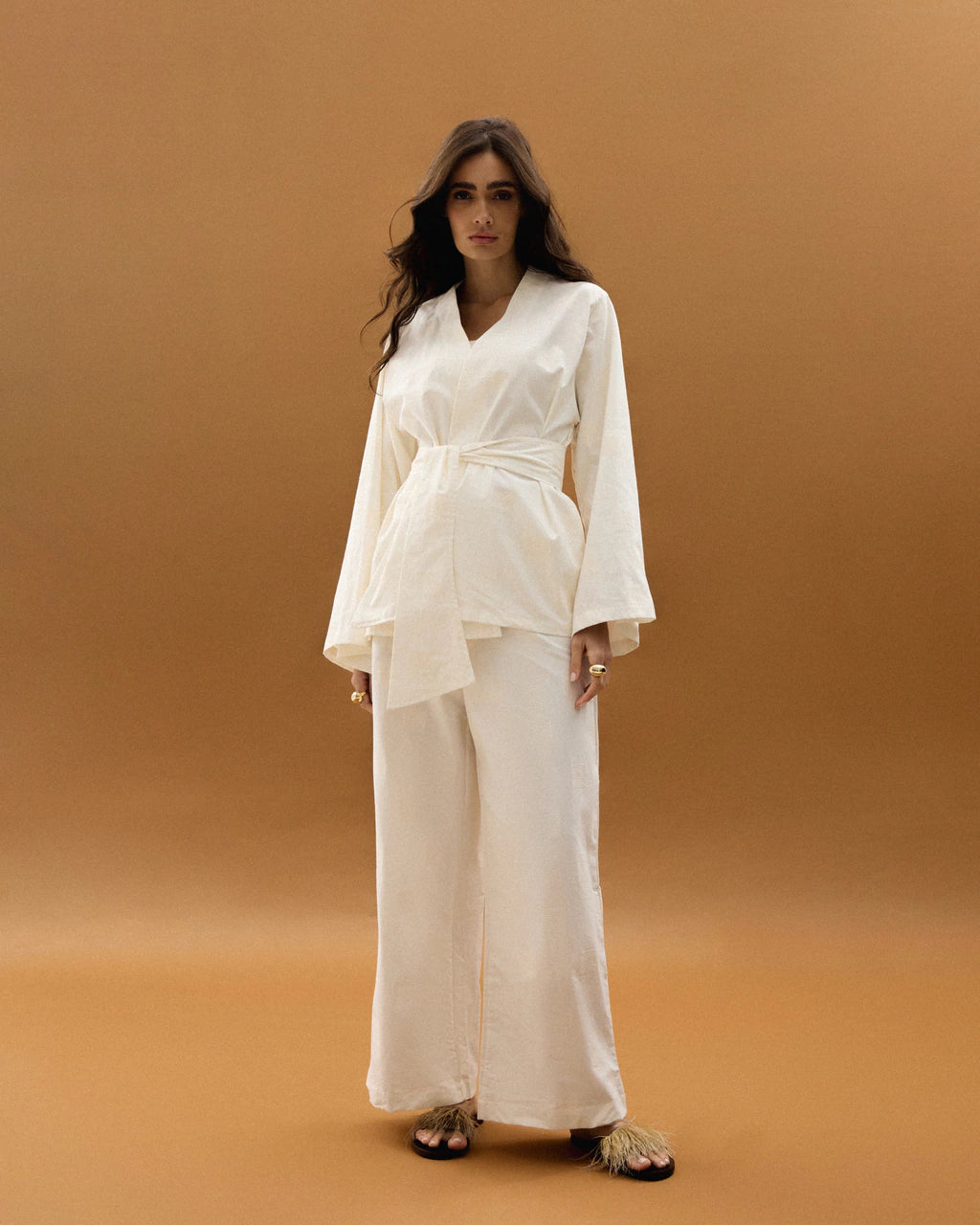 WHITE KIMONO AND PANT SET