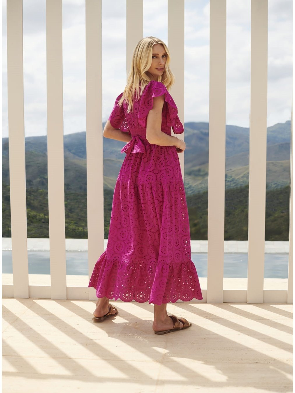 SC PINK LACE DRESS