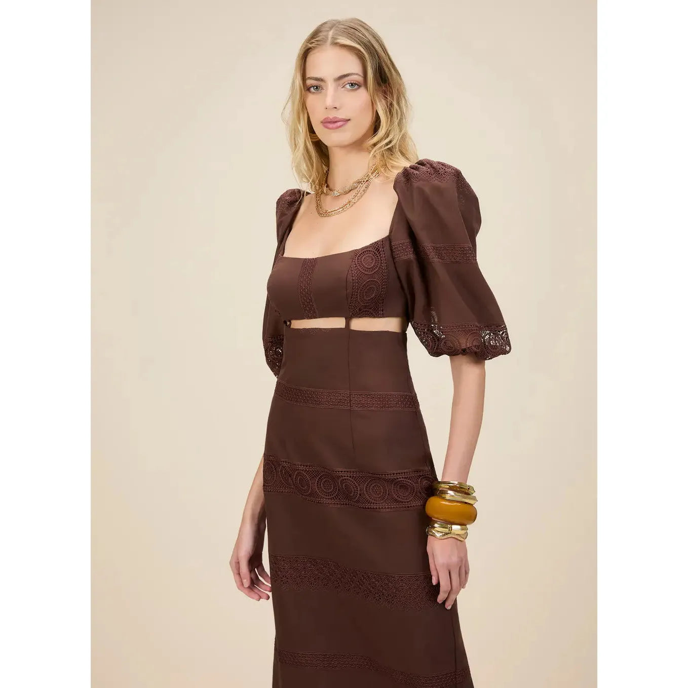 SK MIDI EMBROIDERY DRESS