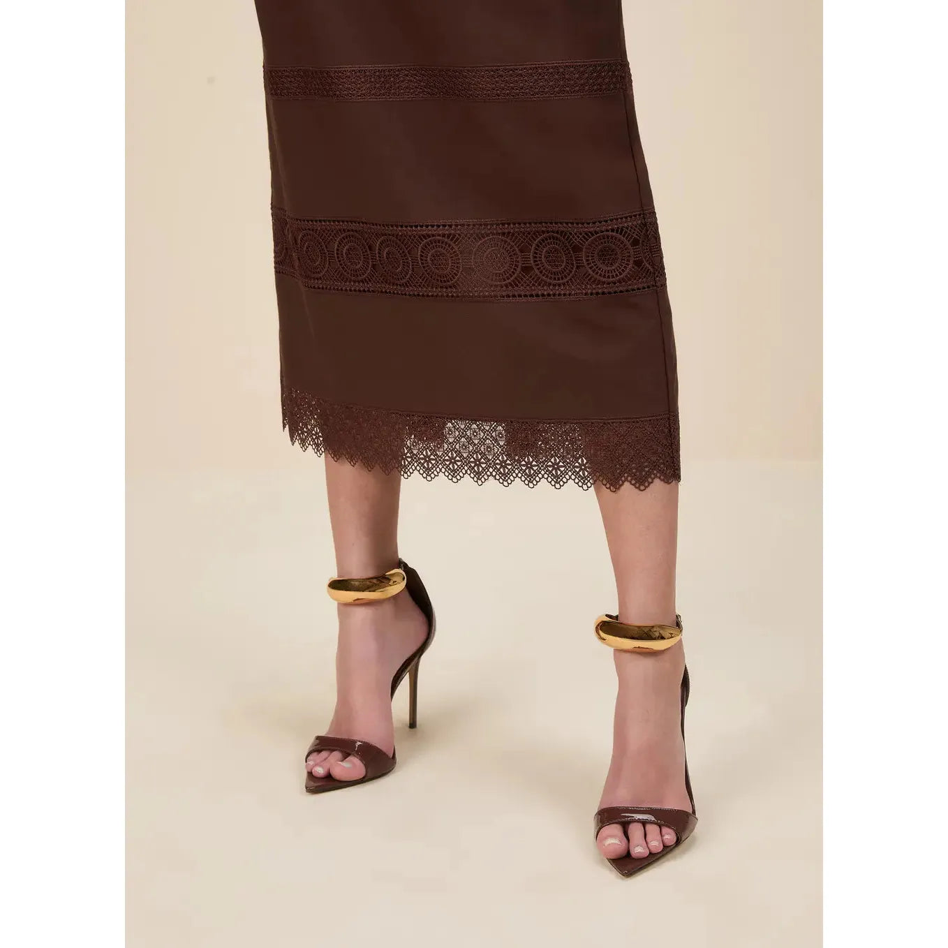 SK MIDI EMBROIDERY DRESS