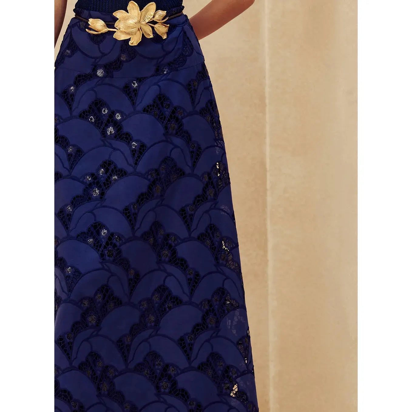SK 3 PIECE LACE FLOWER SET