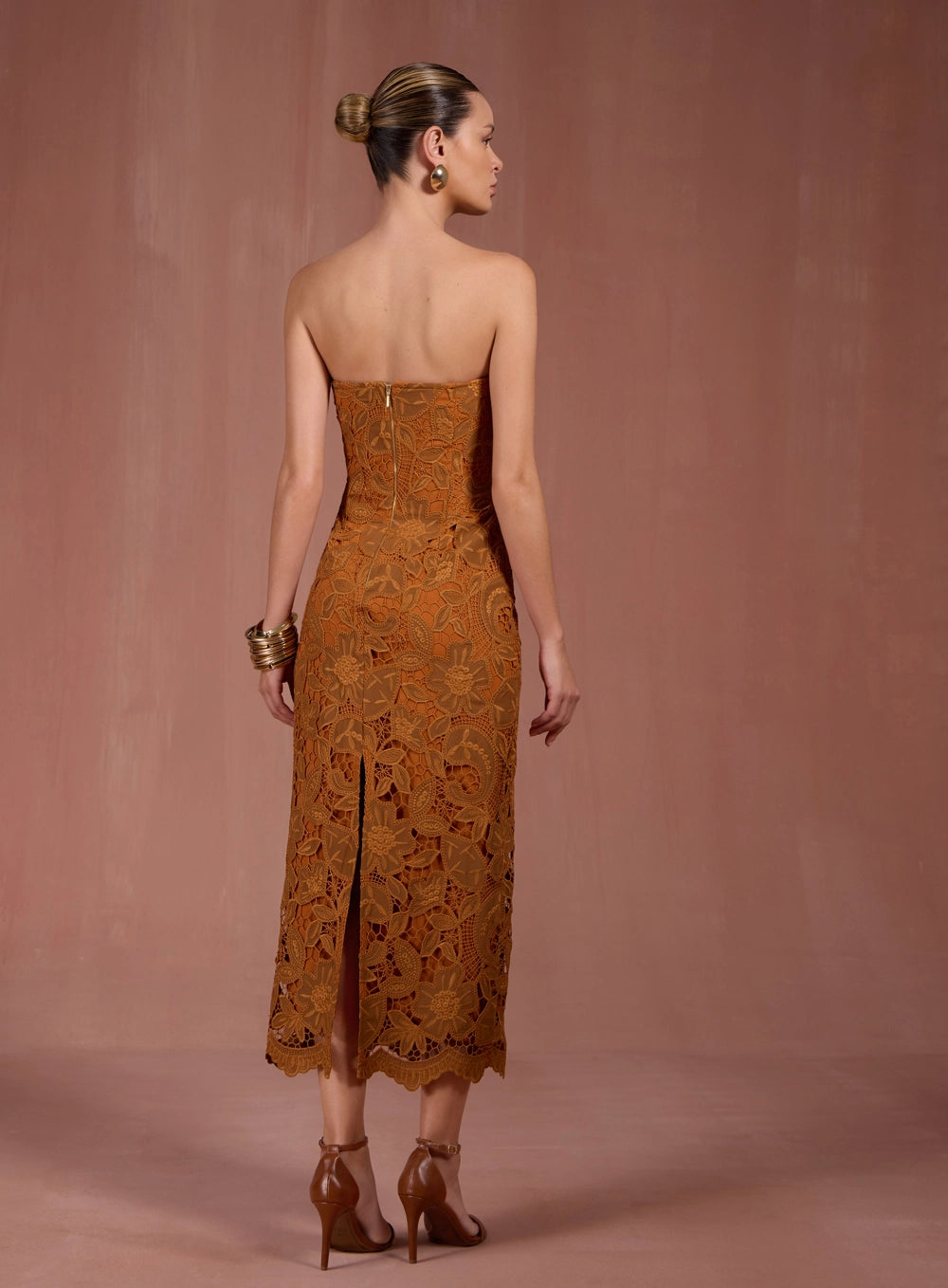 SK STRAPLESS DRESS WITH FLORAL EMBROIDERY