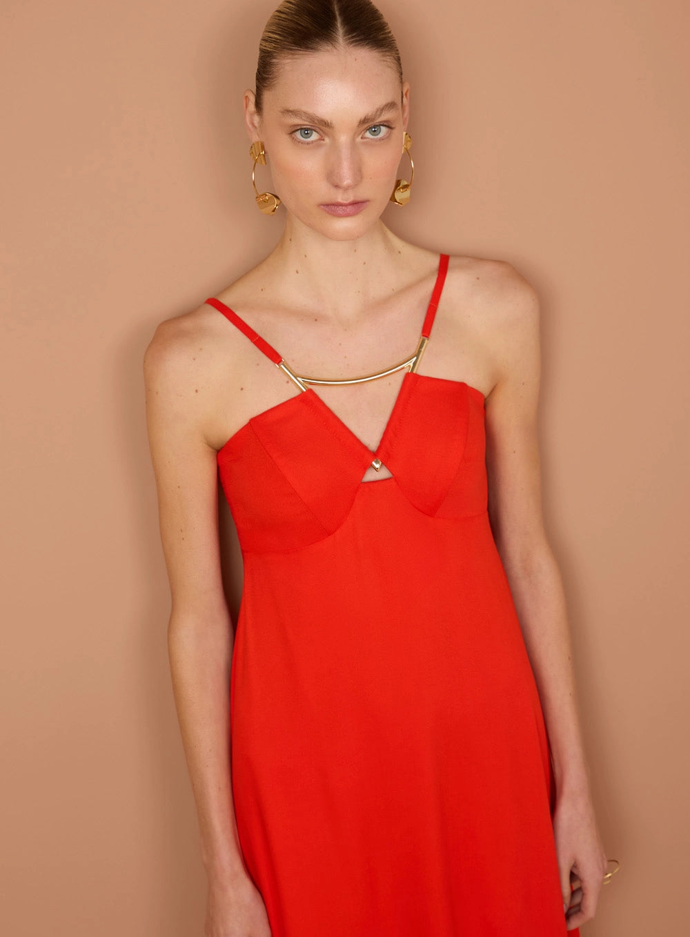 TD LONG DRESS WITH GOLD METAL DETAIL