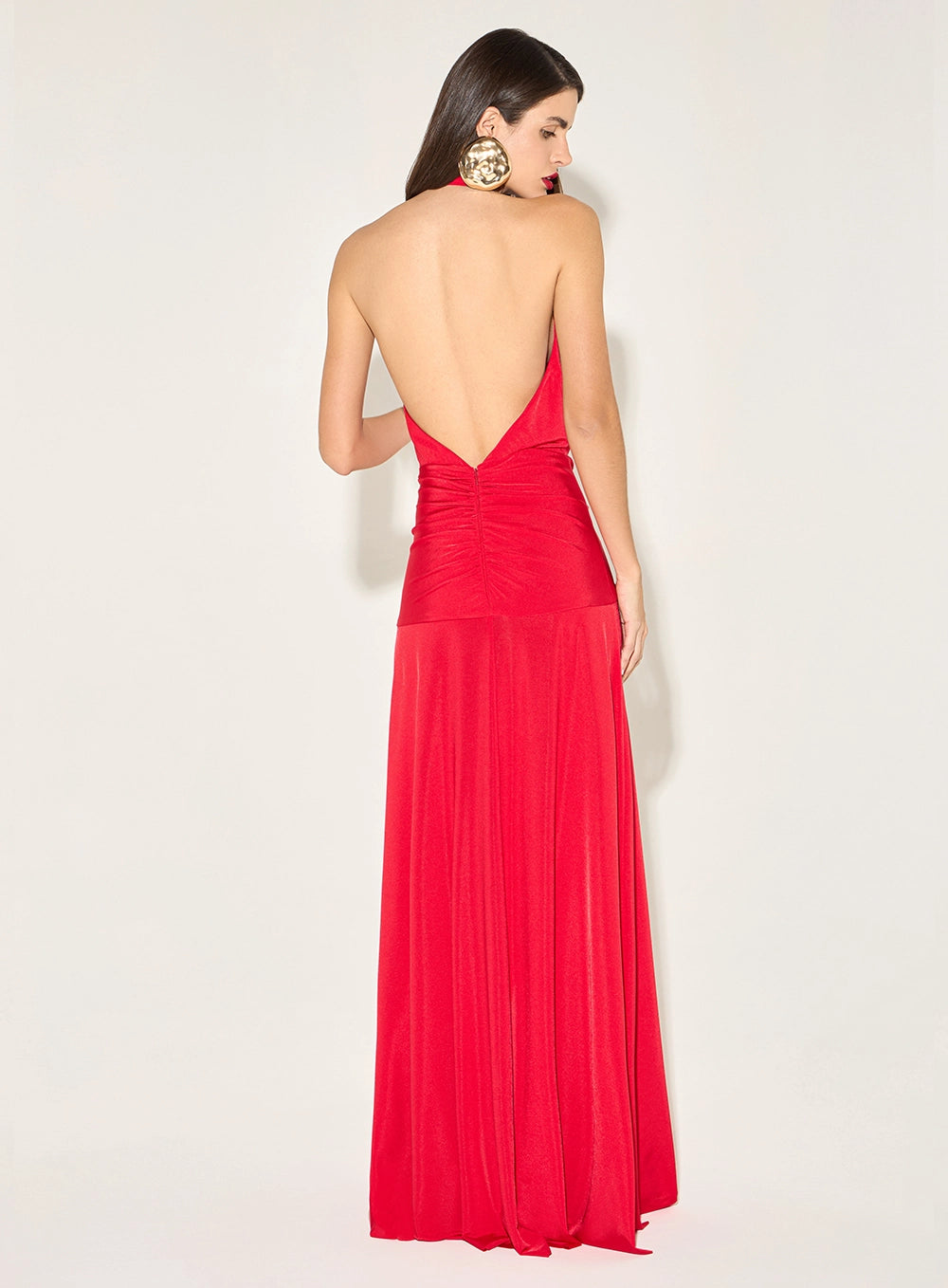TD V CUT BLACKLESS RED DRESS