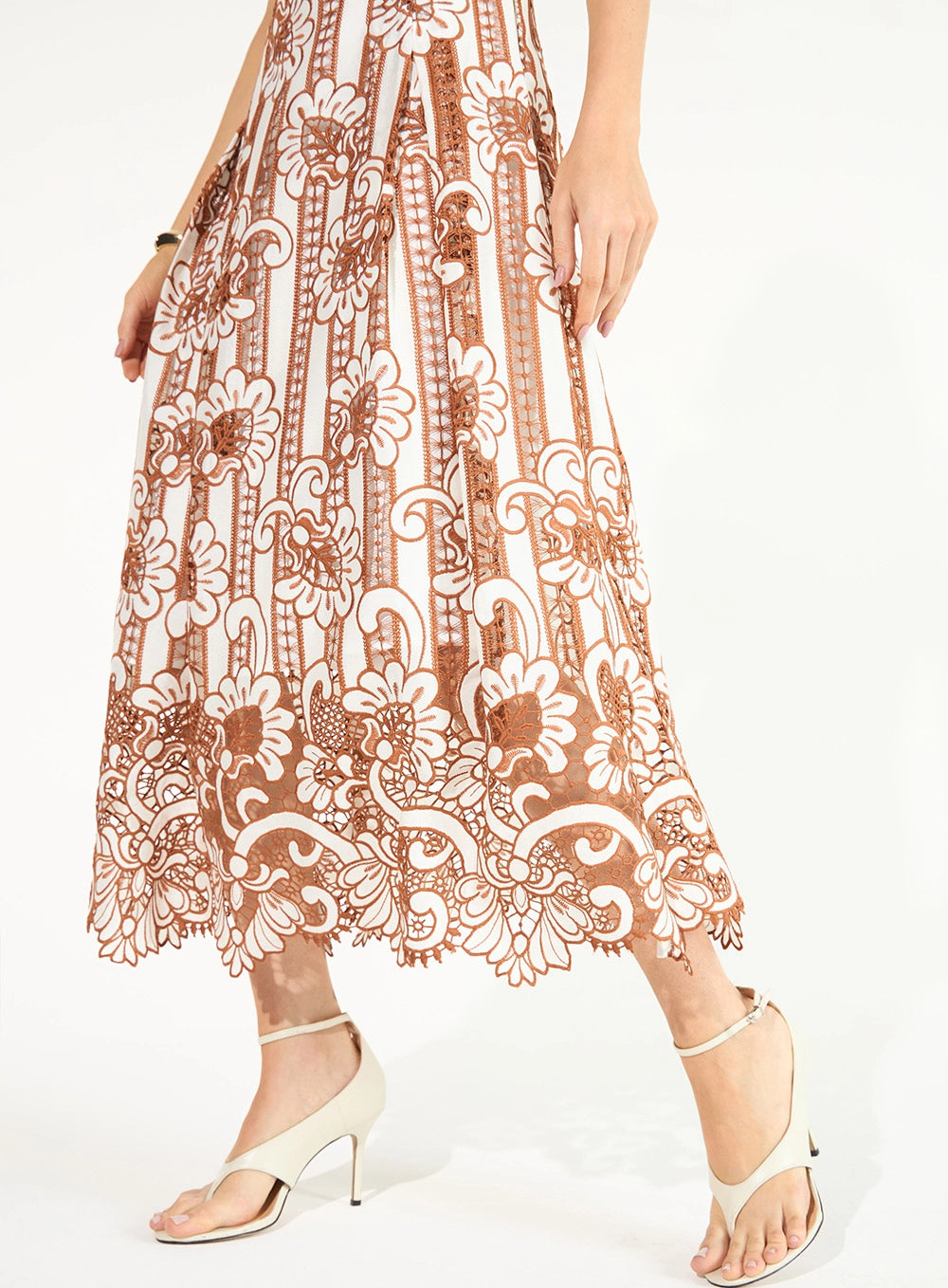 SK FLOWER LACE DRESS