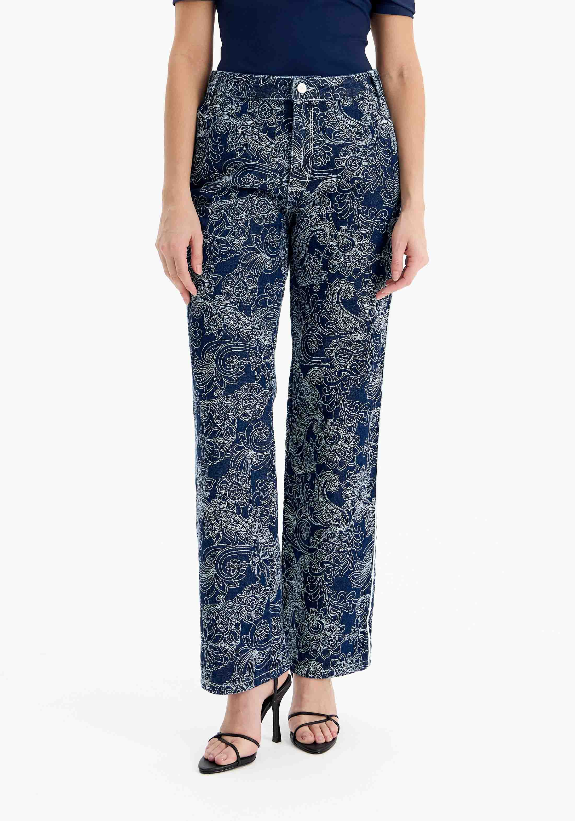 AMAR EMBROIDERY JEANS