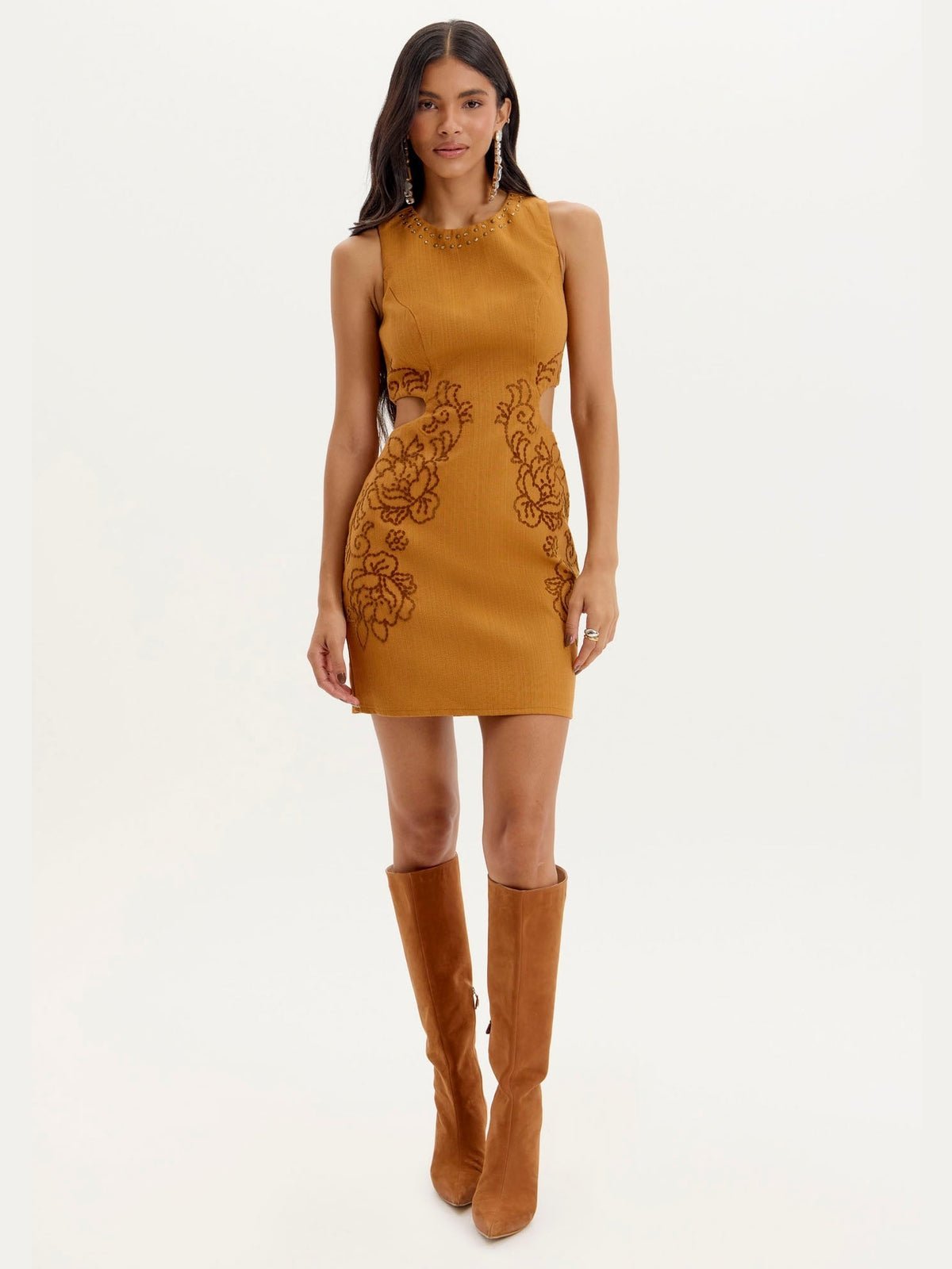 AMAR SHORT EMBROIDERED DRESS
