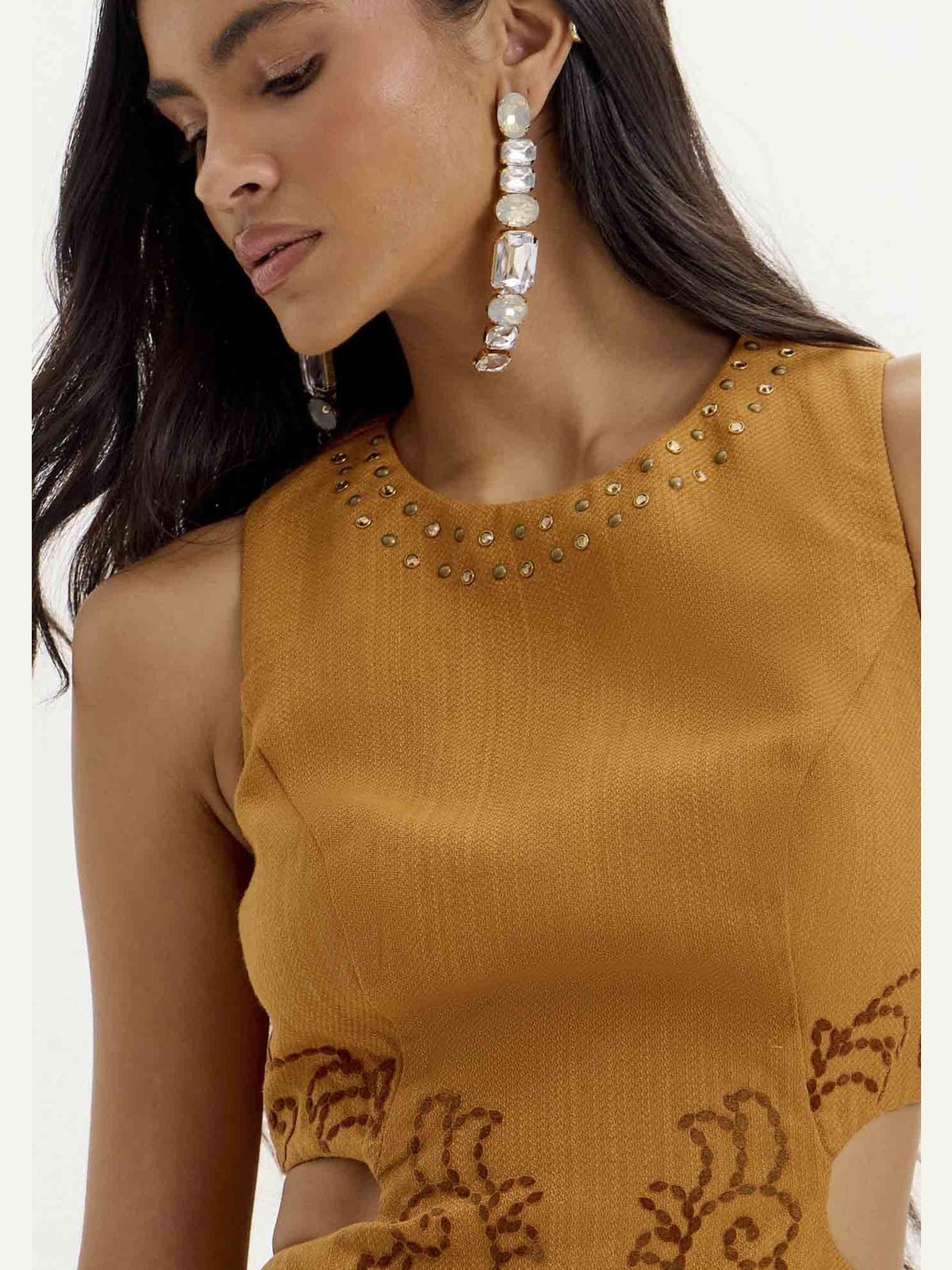 AMAR SHORT EMBROIDERED DRESS
