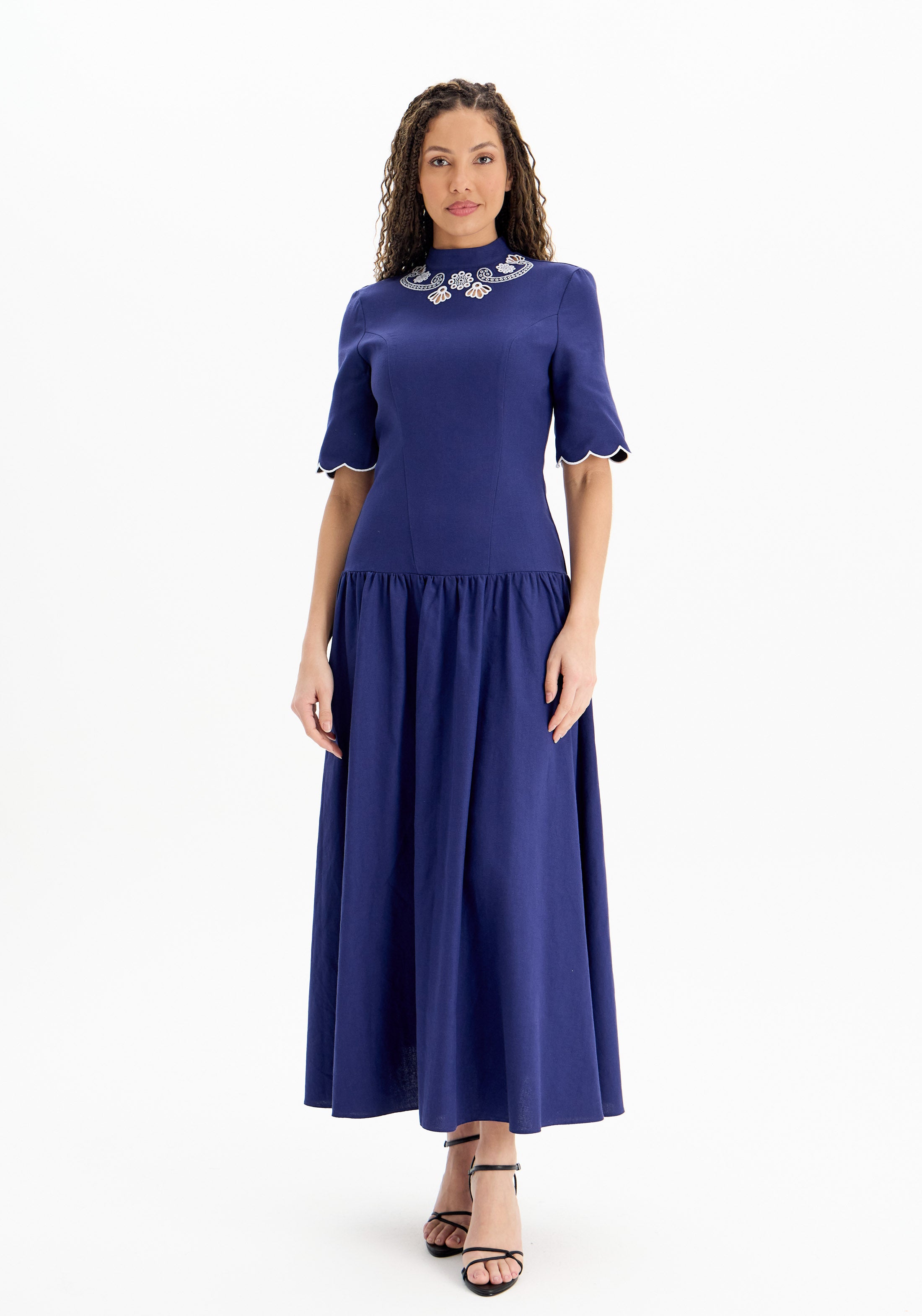 AMAR MIDI SLEEVES EMBROIDERY