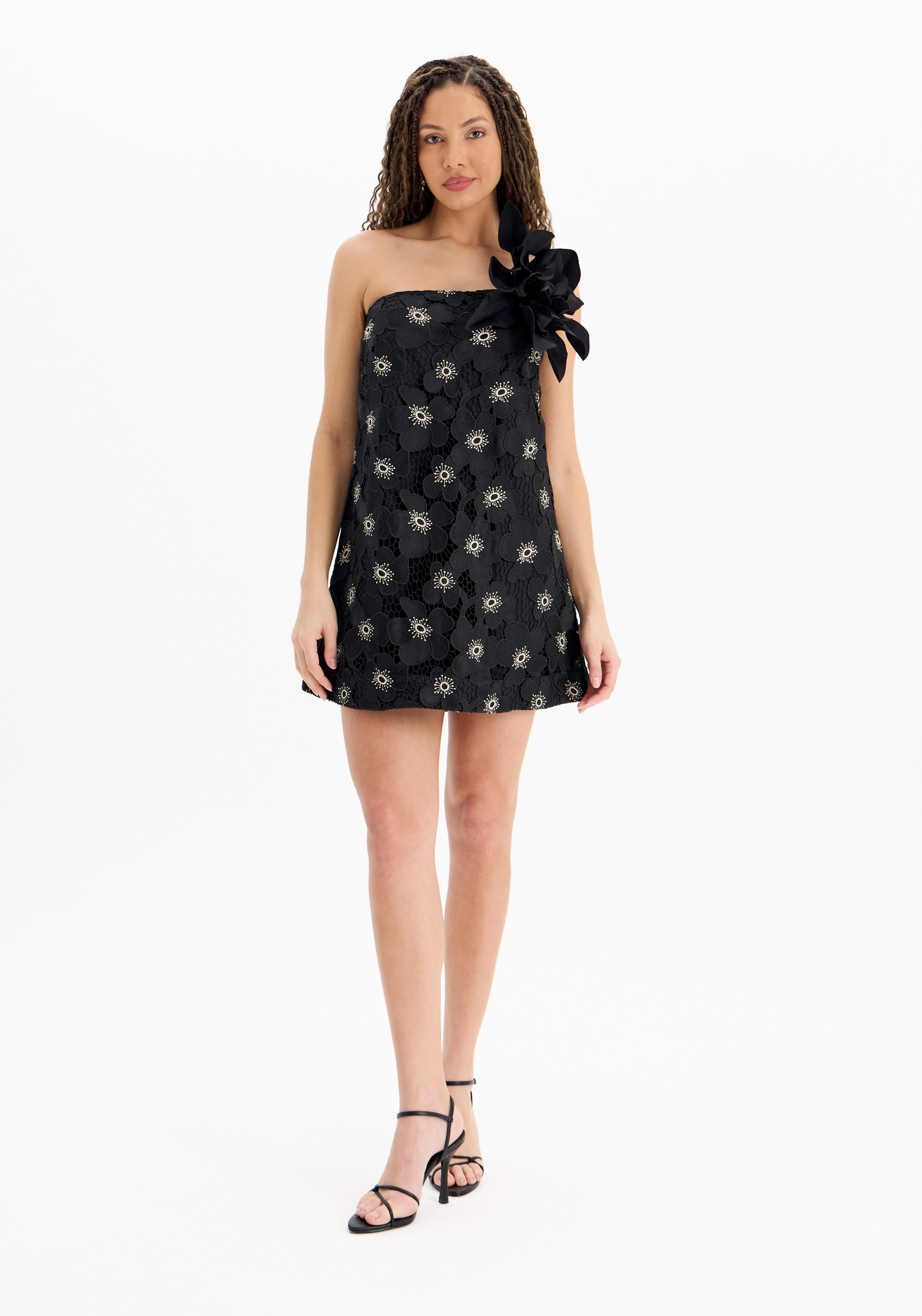 APLIQUE SHORT DRESS