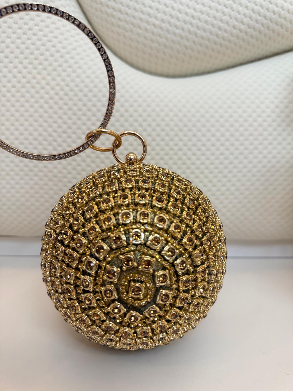 ITVOGUE CIRCLE CLUTCH