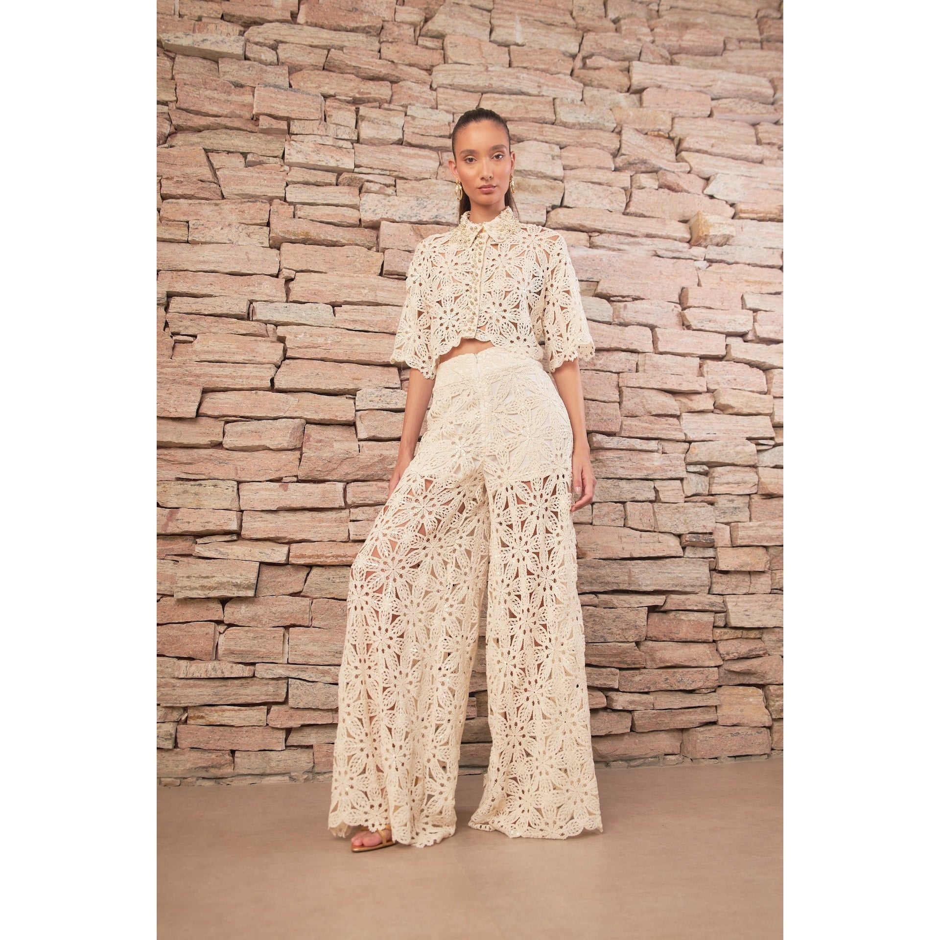 LN HANDMADE EMBROIDERY MATCHING SET