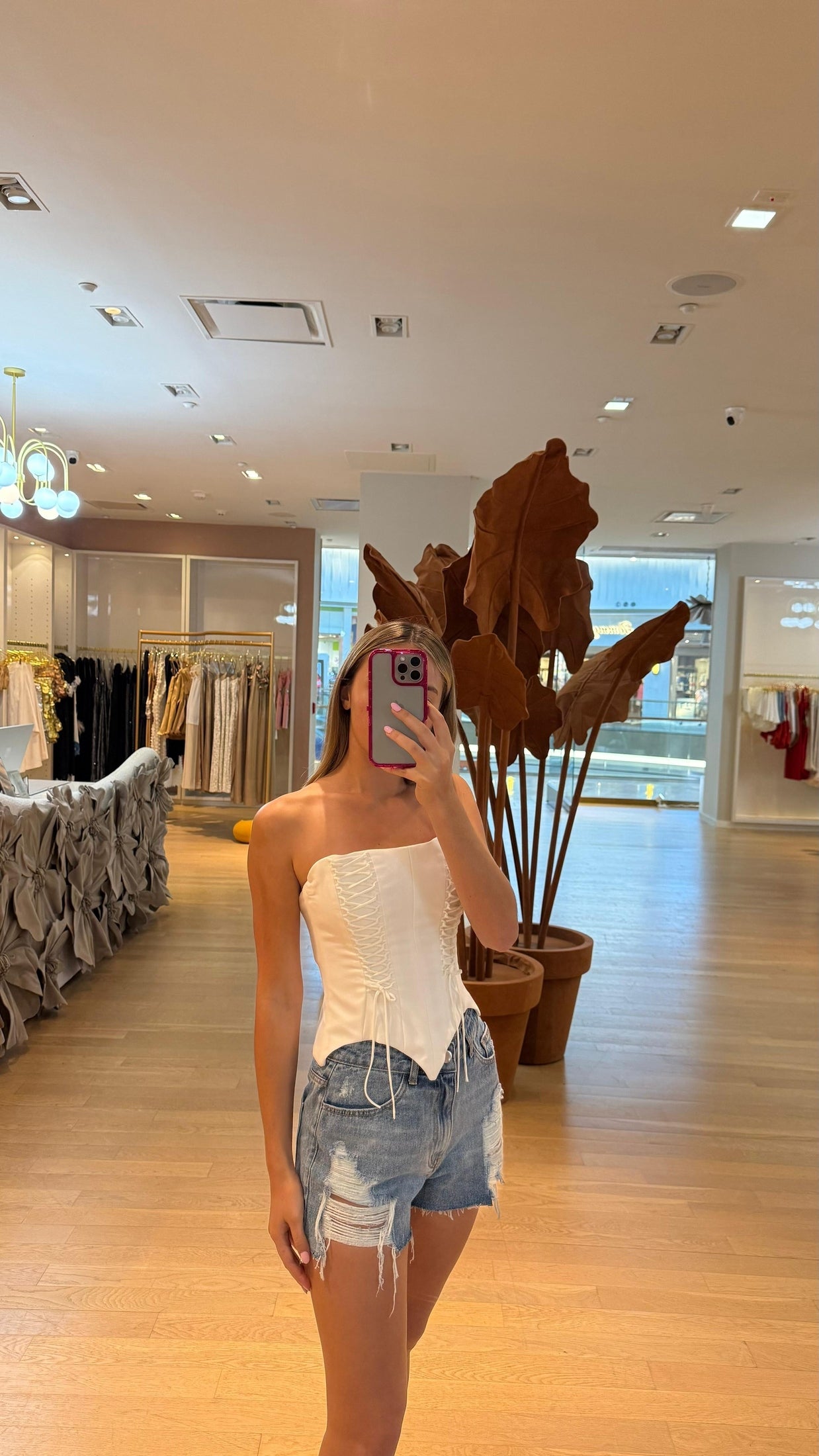LOTTUS JEAN SHORTS