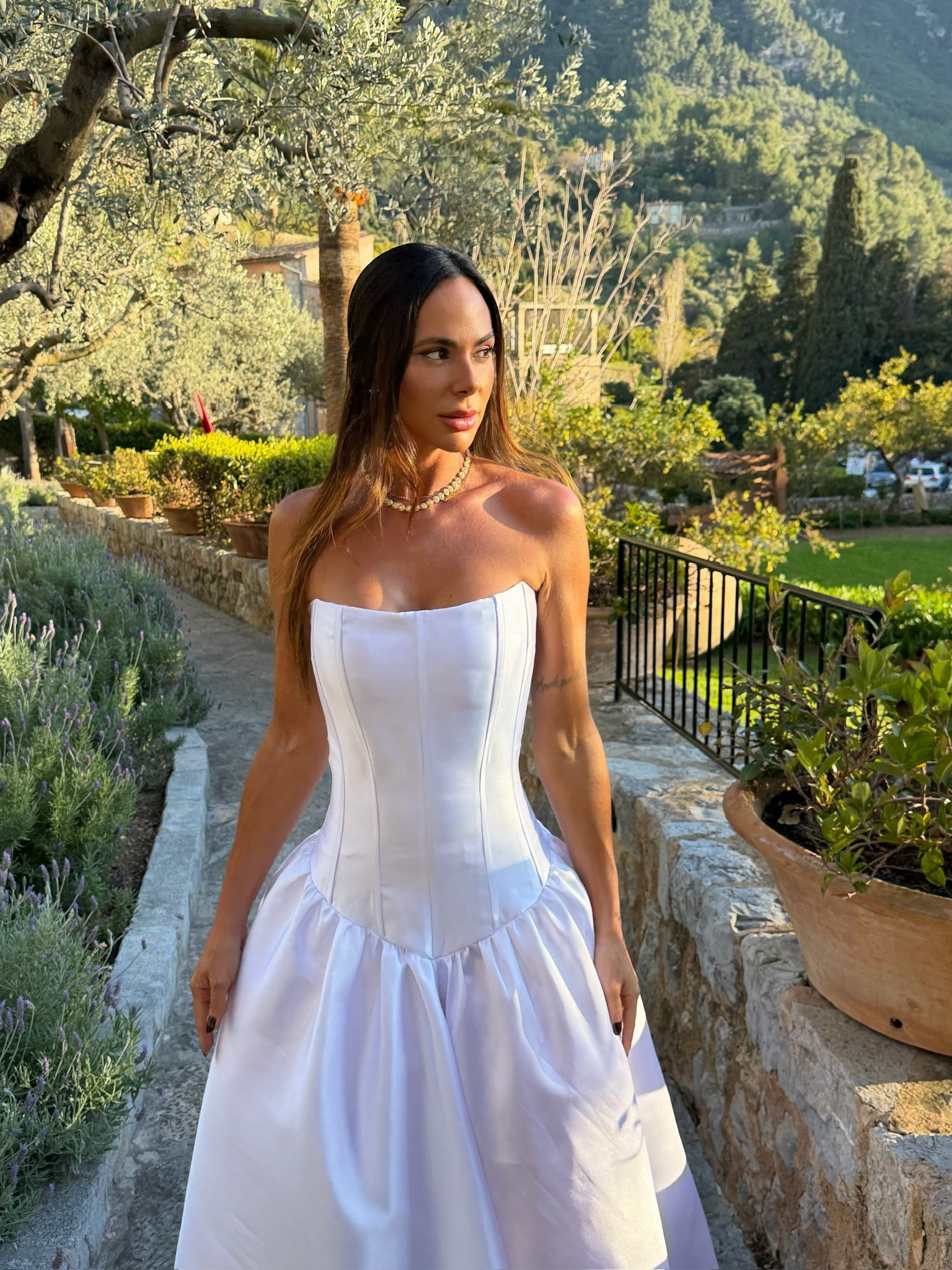 VENUS WHITE GOWN