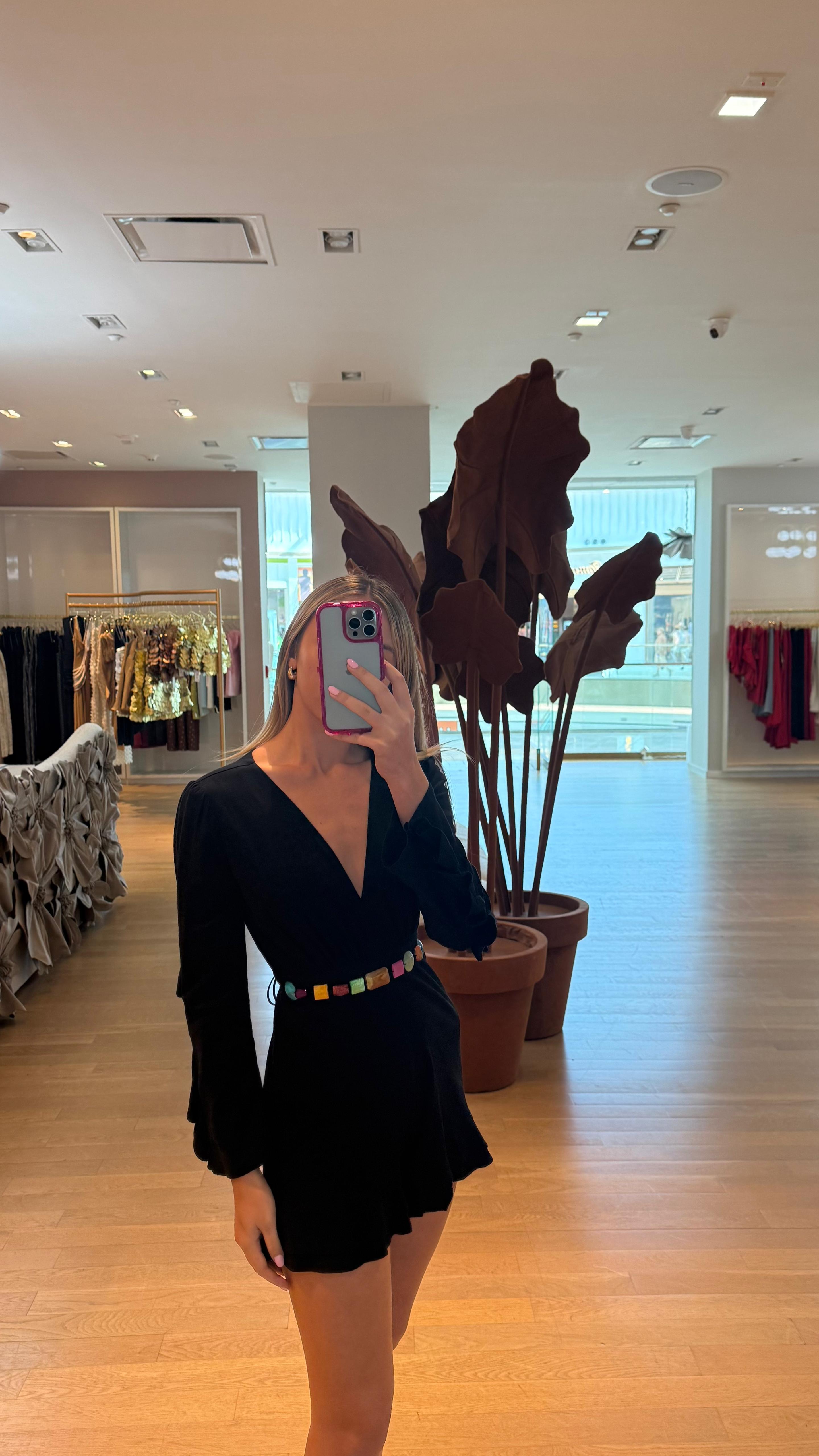 BLACK LONG SLEEVE SHORT ROMPER