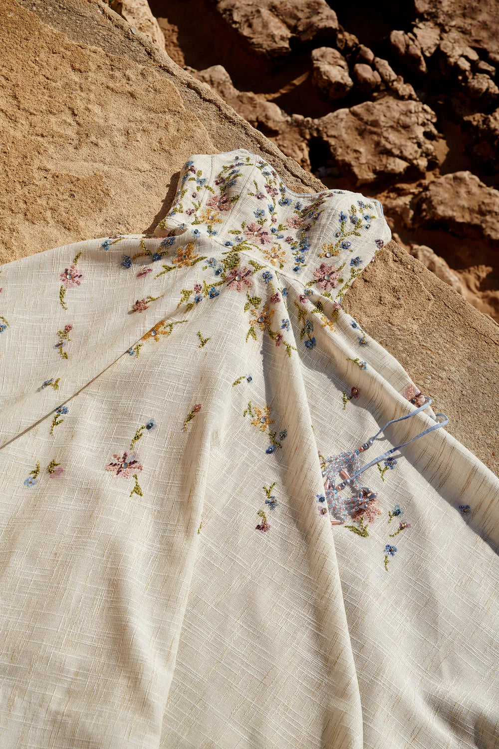 LN MASTERPIECE - THE MONSERRATE DRESS