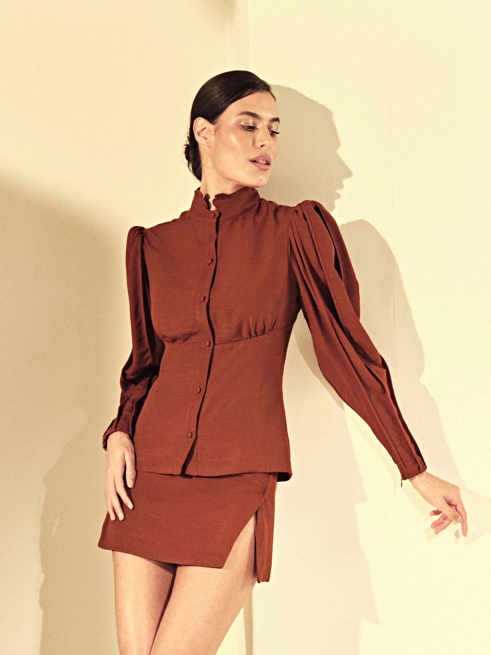 HL FENDA MINI SKIRT - BROWN