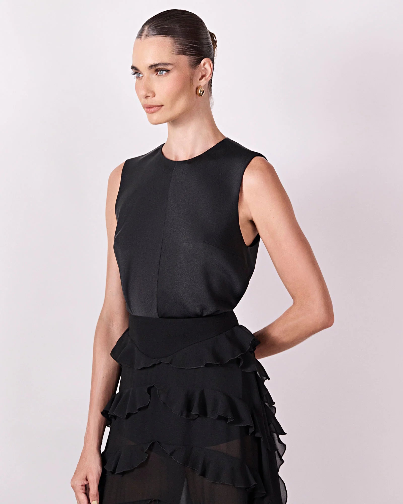 HL ESSENCIAL TOP BLACK
