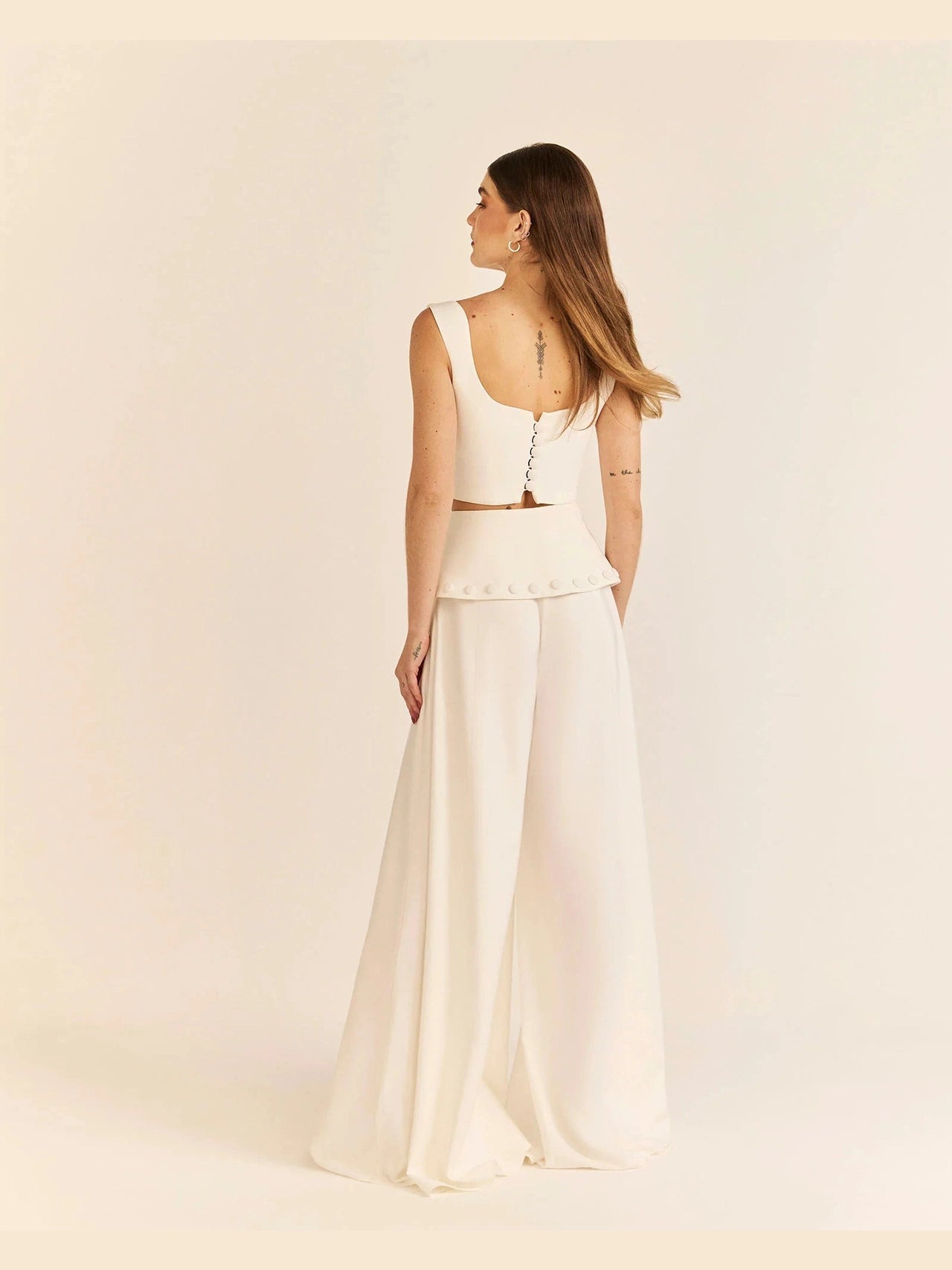 HL CROPPED FALESIAS WHITE