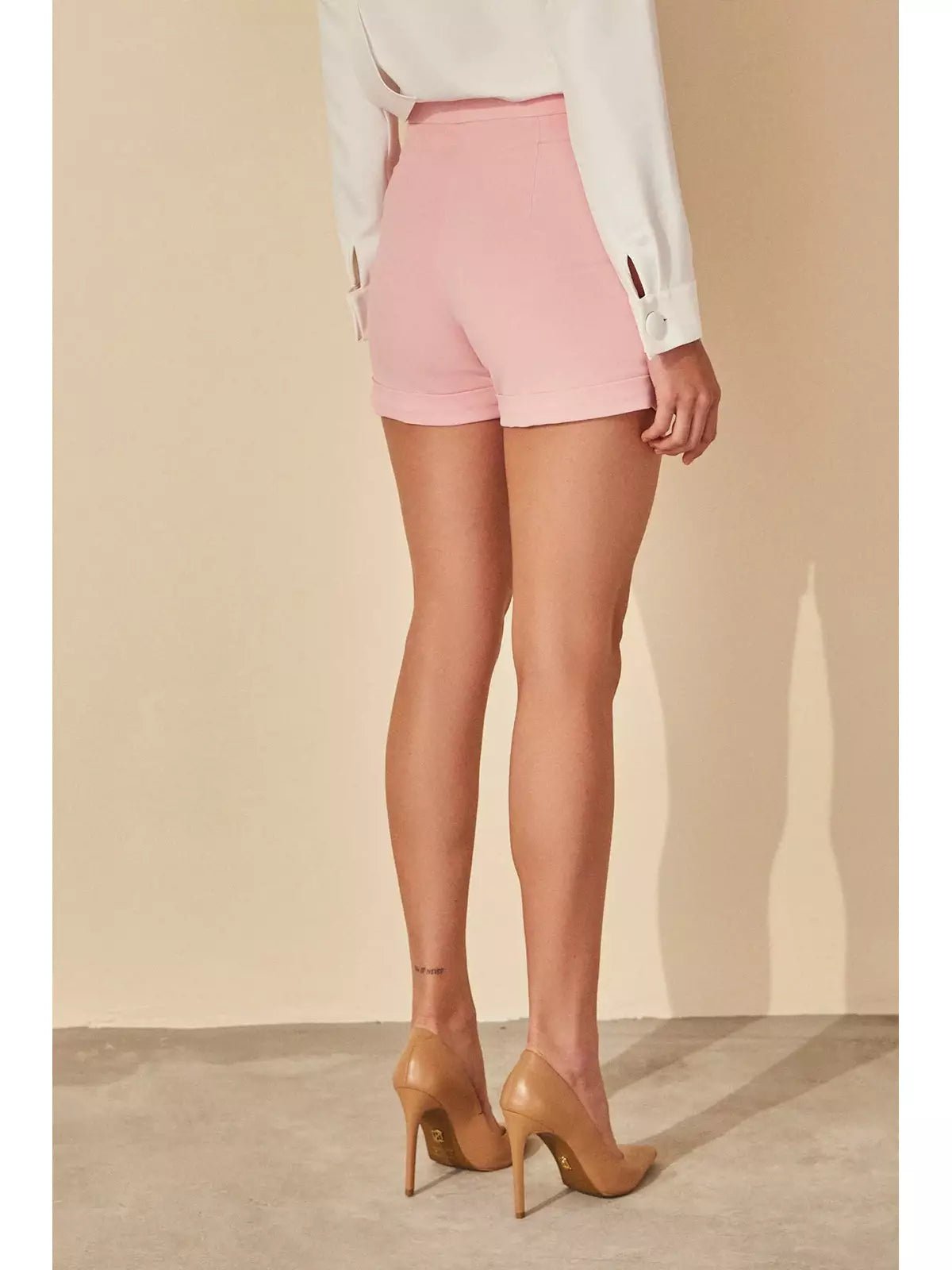 HL ROSA SACHE SHORTS
