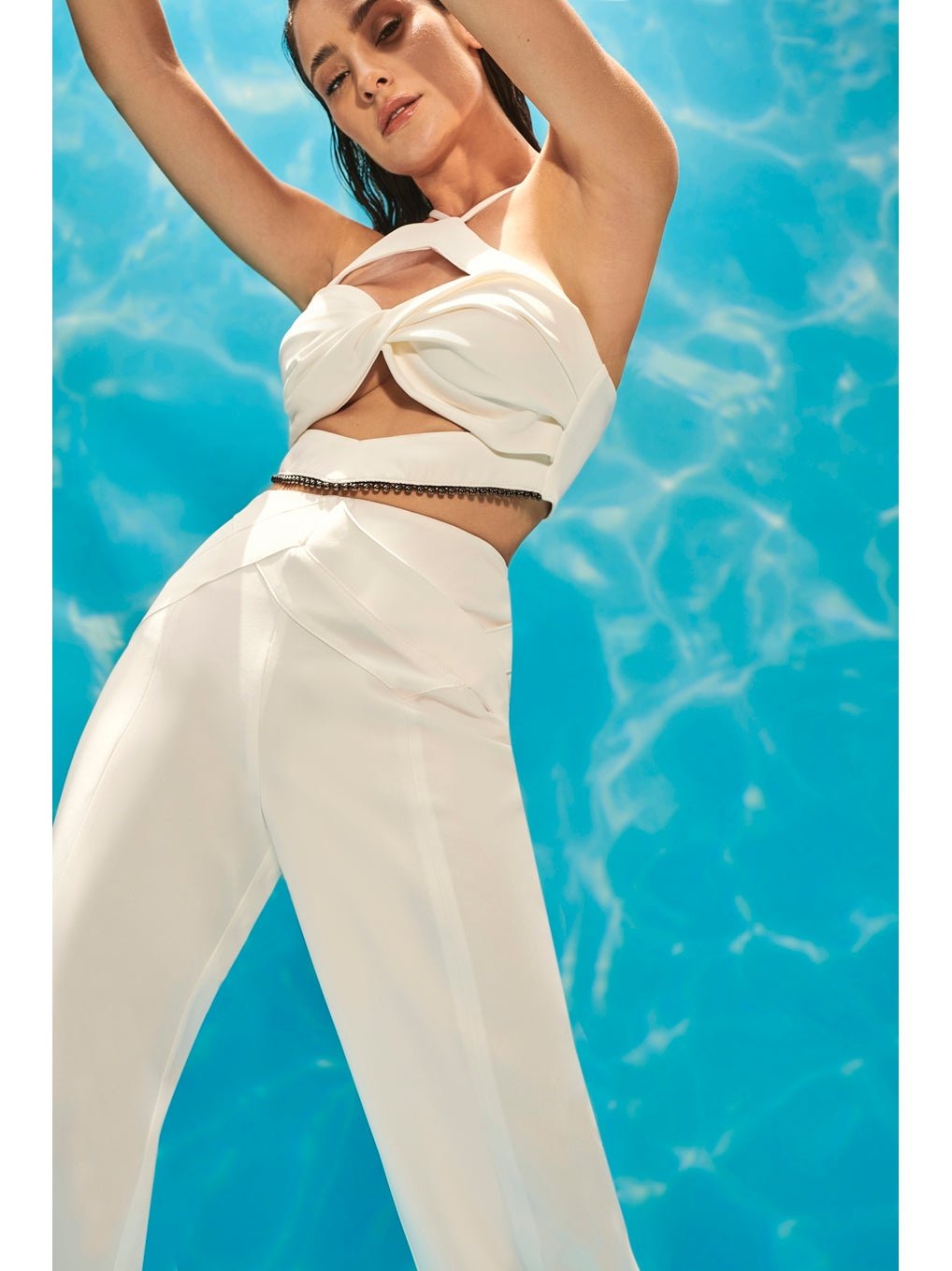 SC Twisted Top Detail White Set