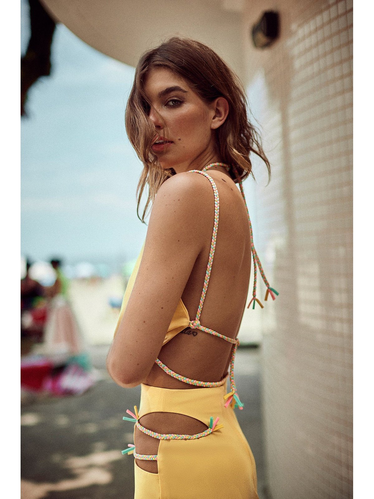 HL Body Shorts Off Yellow