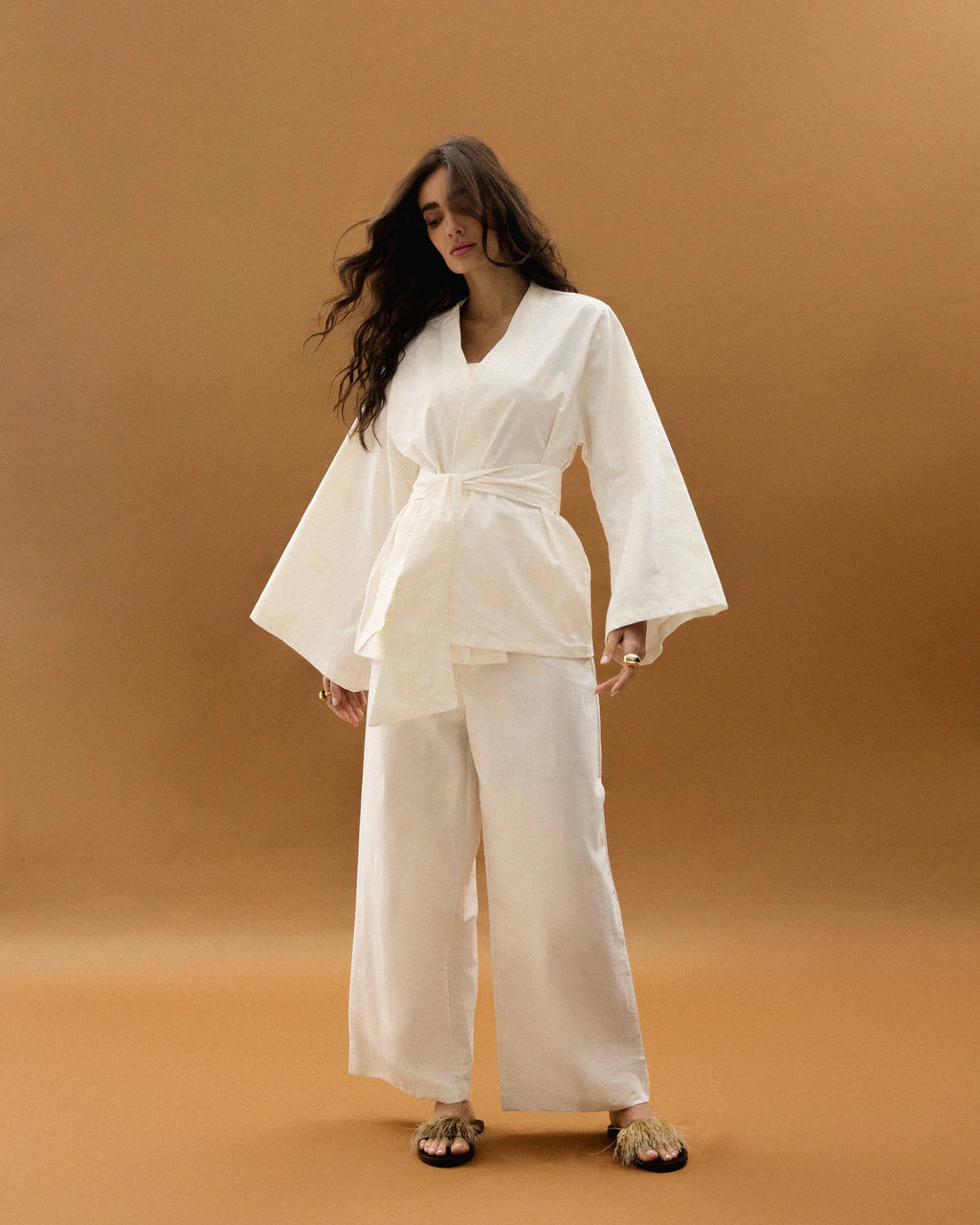 WHITE KIMONO AND PANT SET