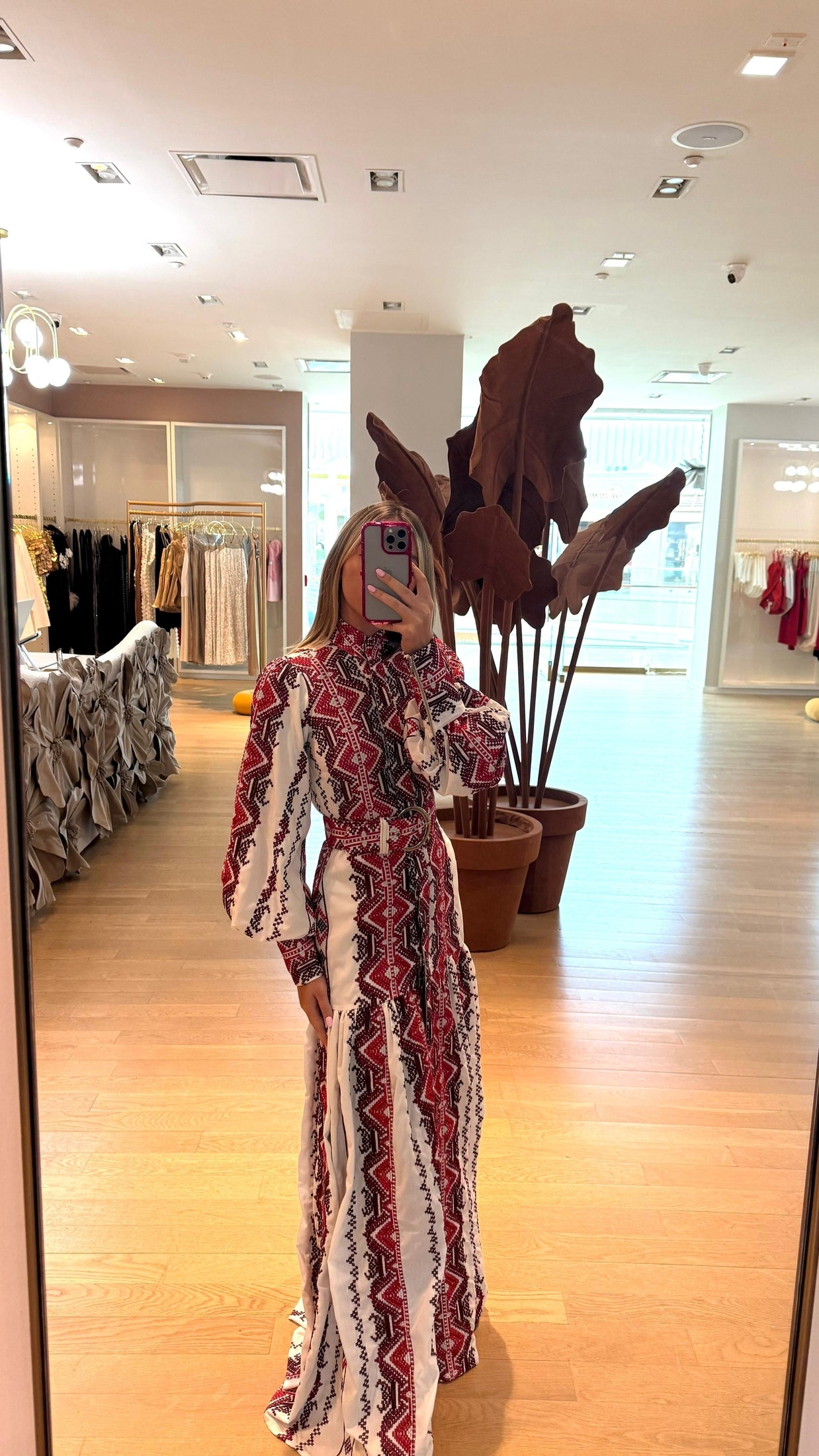 SKAZI EMBROIDERY Z LOOKALIKE