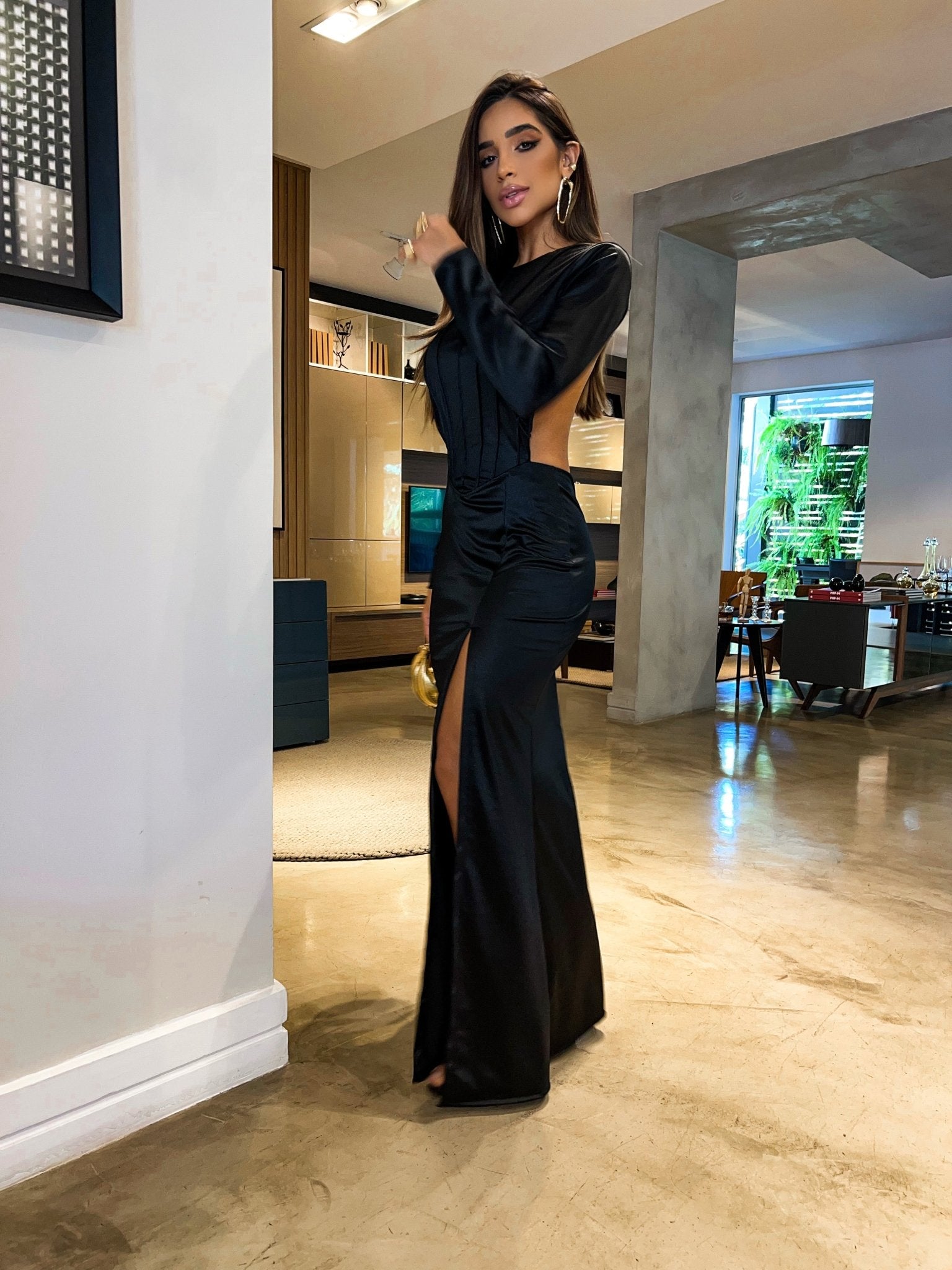Ladie Black Dress