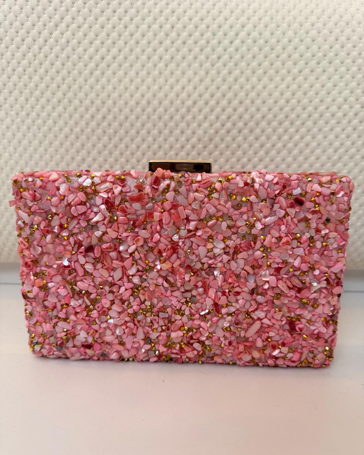 ITVOGUE STONE CLUTCH