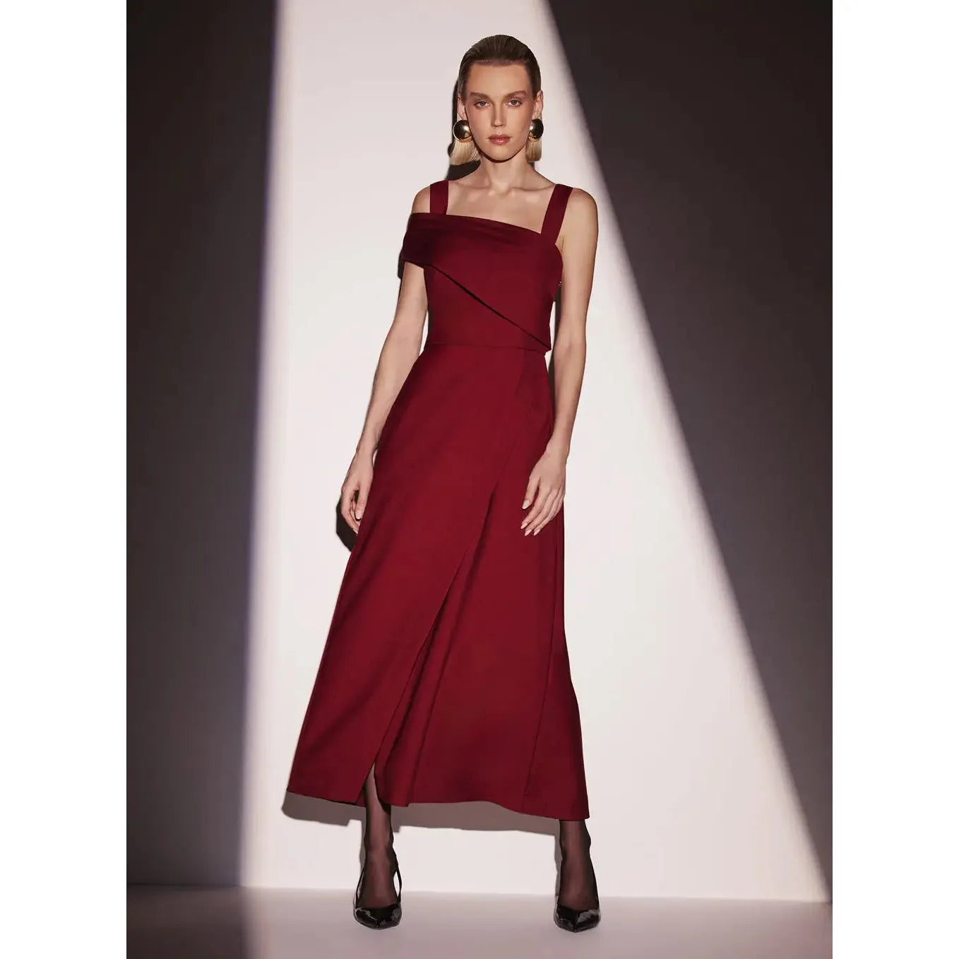 TD SCARLET DRAPE DRESS