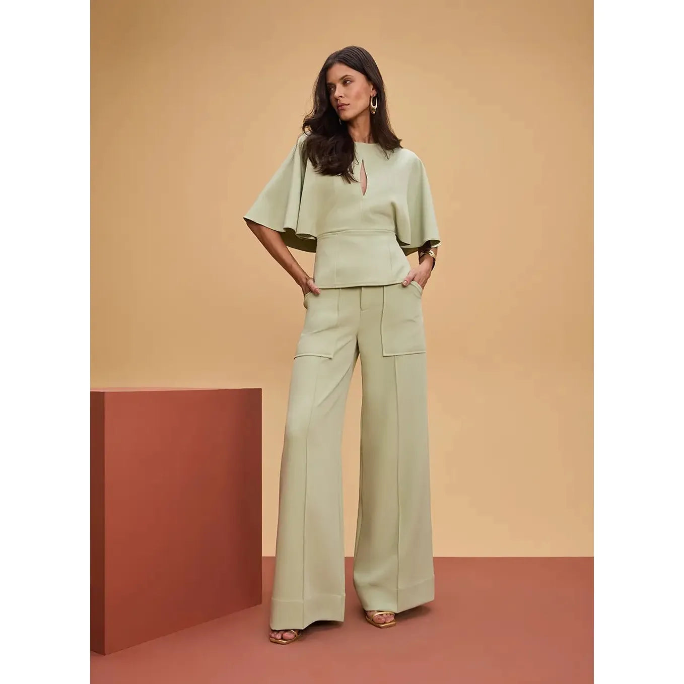 TD CUT CAPE BLOUSE AND TROUSERS SET