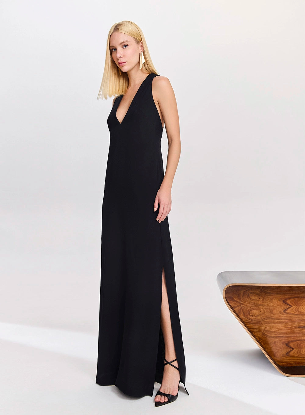 TD LONG BLACK CRISSCROSS BACK DRESS
