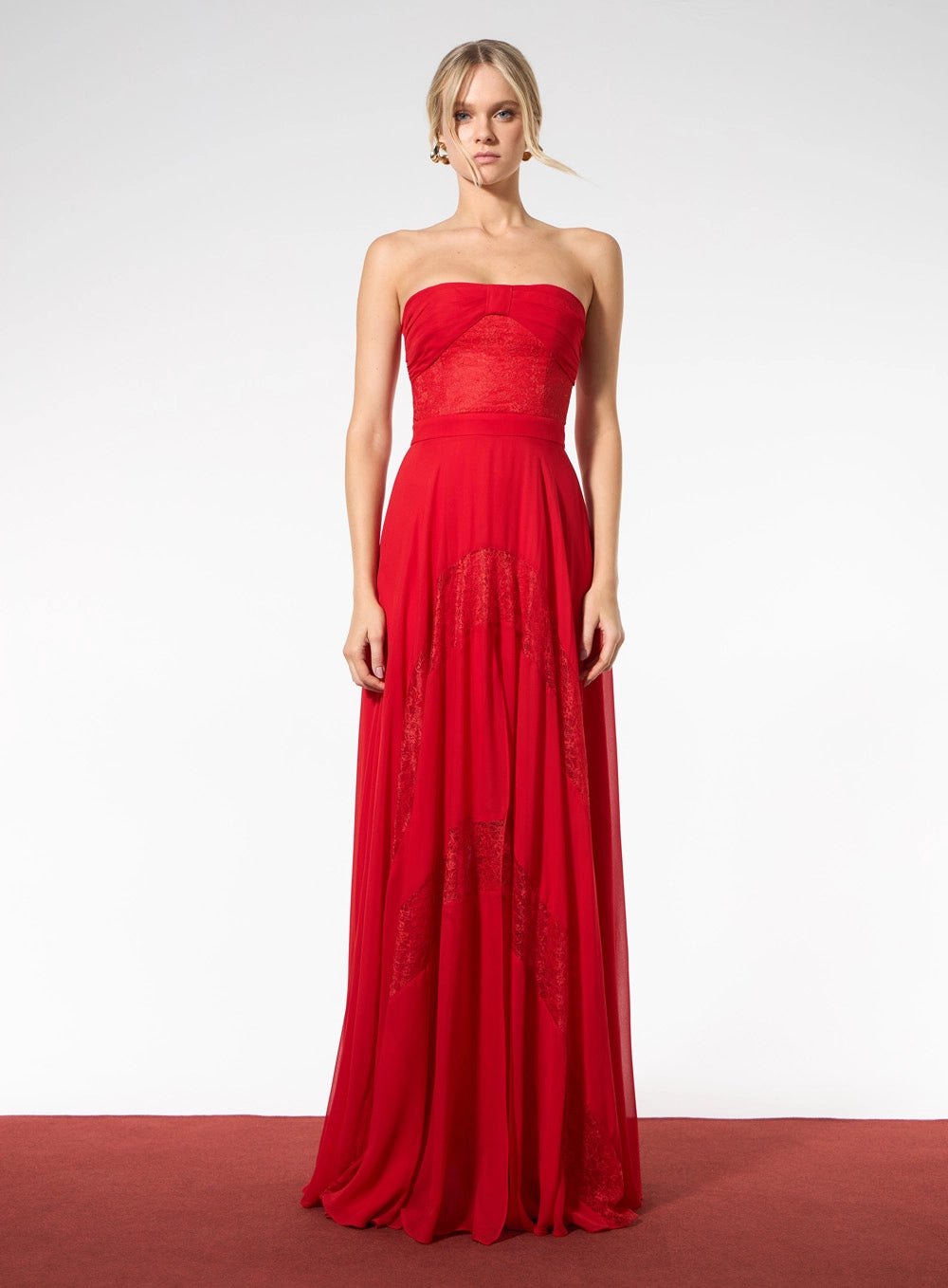SK LONG STRAPLESS RED DRESS
