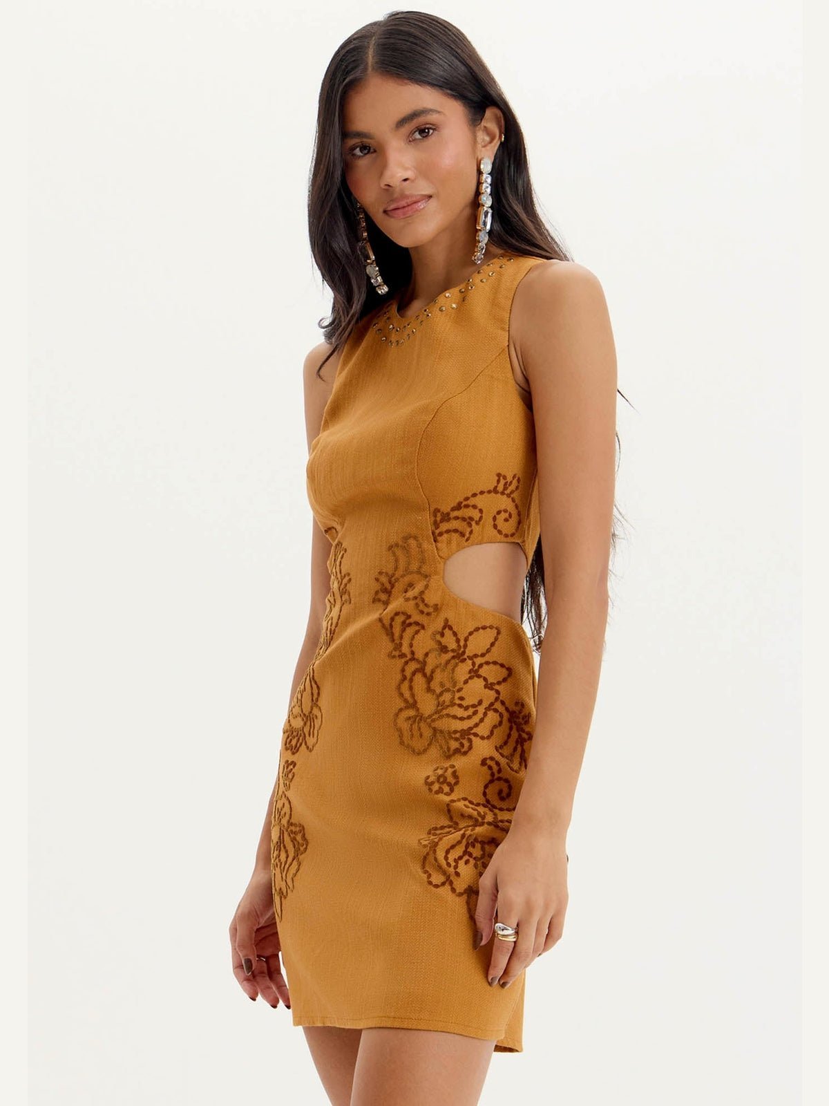 AMAR SHORT EMBROIDERED DRESS