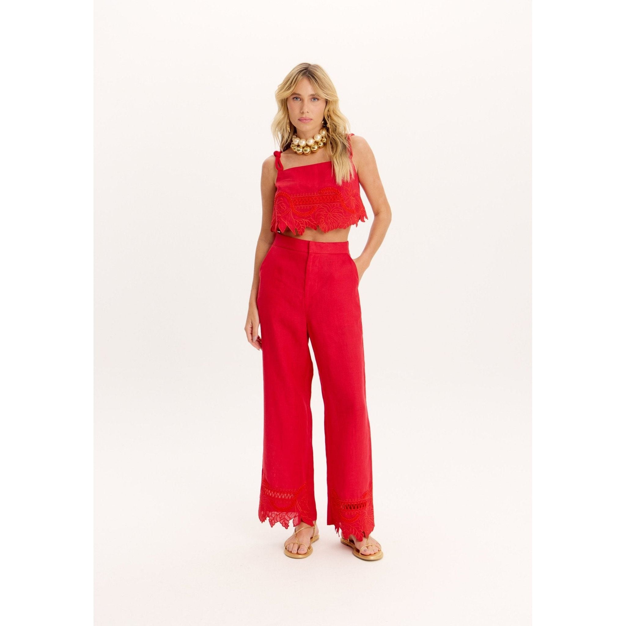 AMAR RED LINEN SET