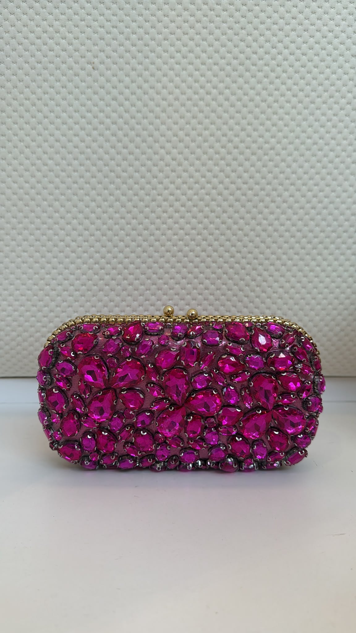 ITVOGUE RHINESTONE CLUTCH