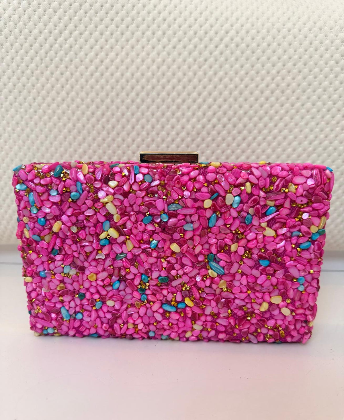 ITVOGUE STONE CLUTCH