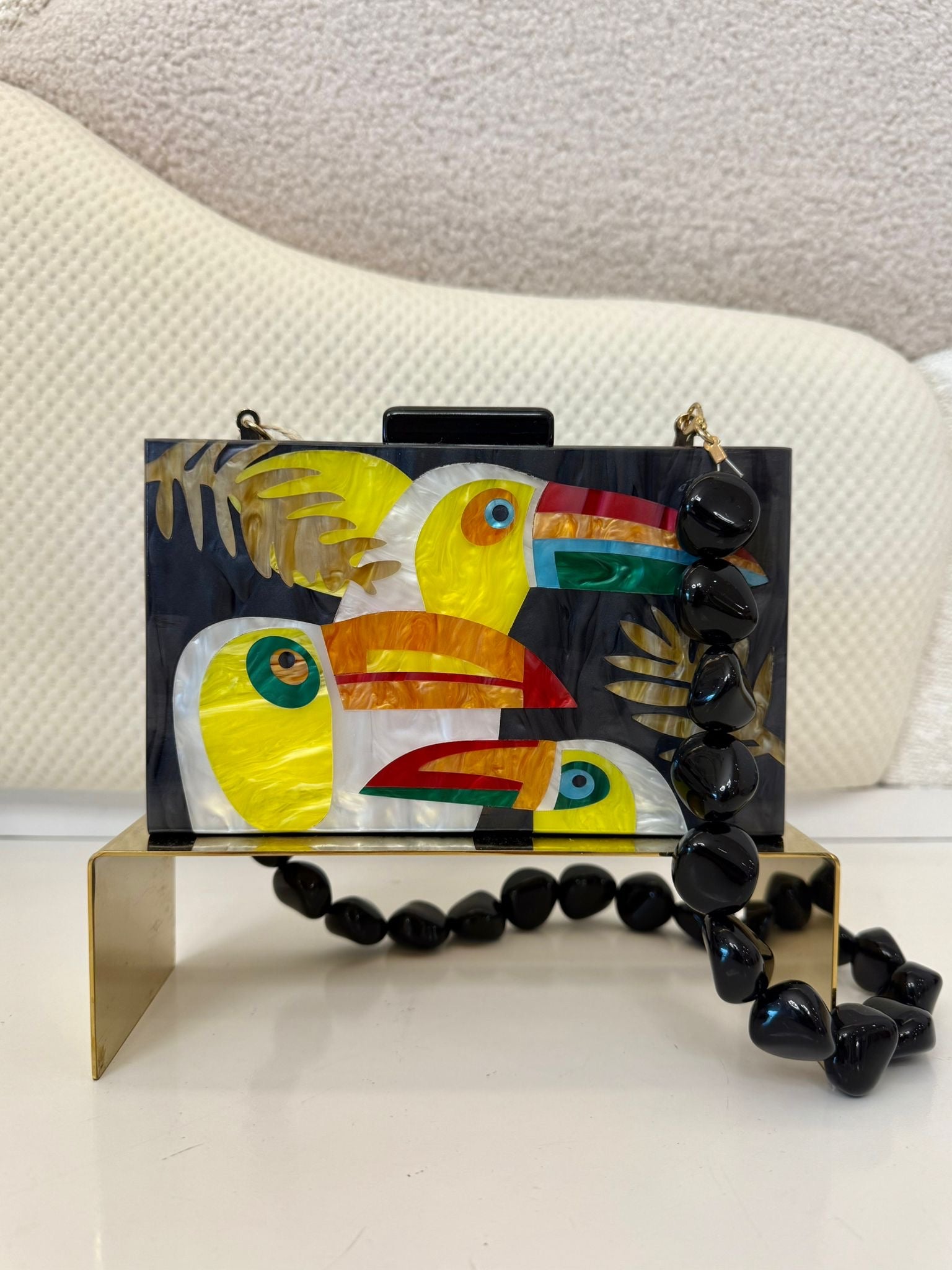 ITVOGUE TUCAN CLUTCH