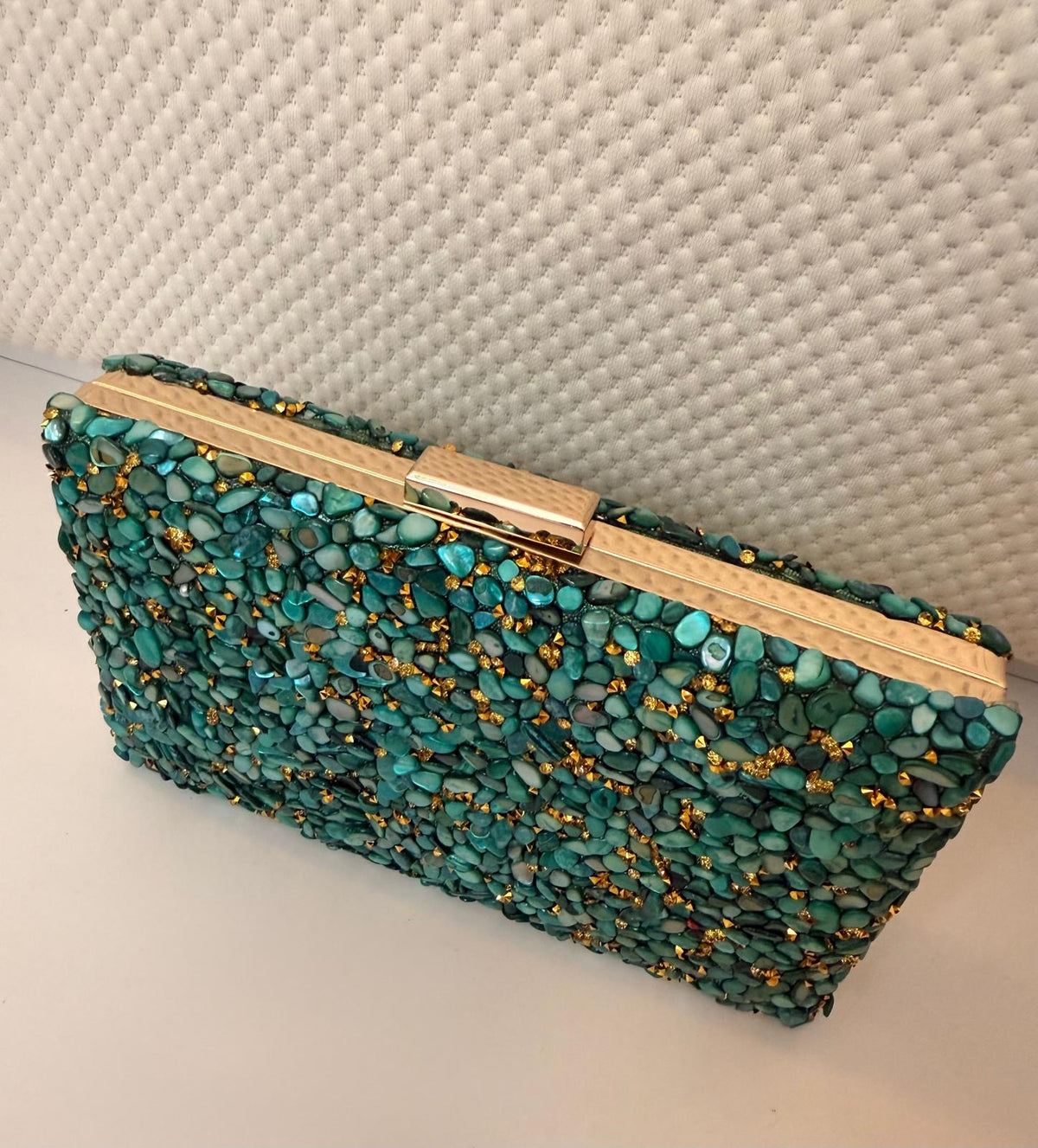 ITVOGUE STONE CLUTCH