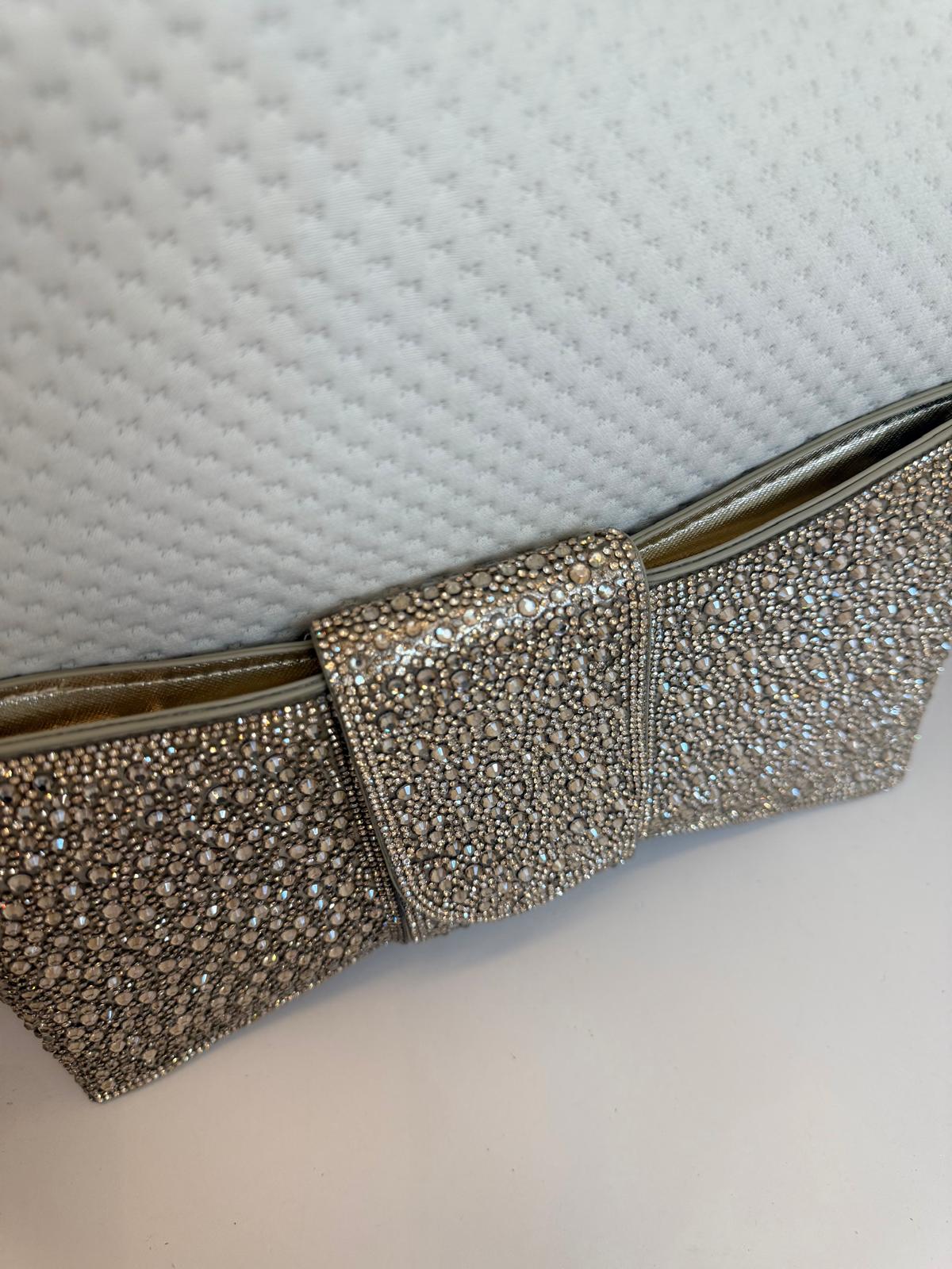 ITVOGUE BOW ENVELOPE
