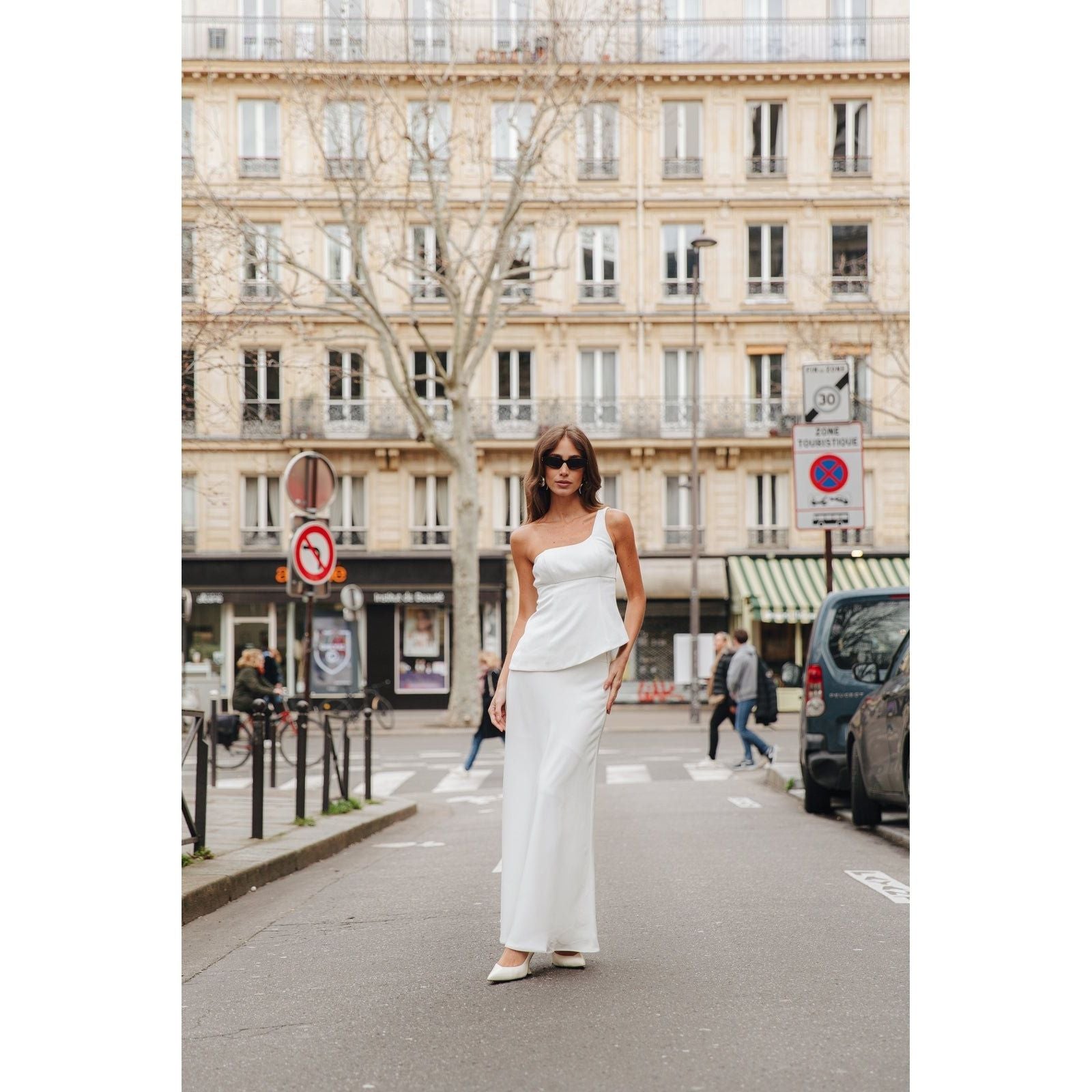 CLASSIC ONE SHOULDER WHITE SET