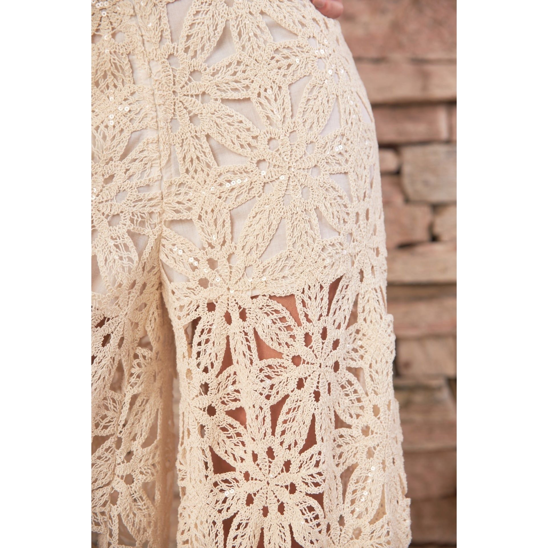 LN HANDMADE EMBROIDERY MATCHING SET