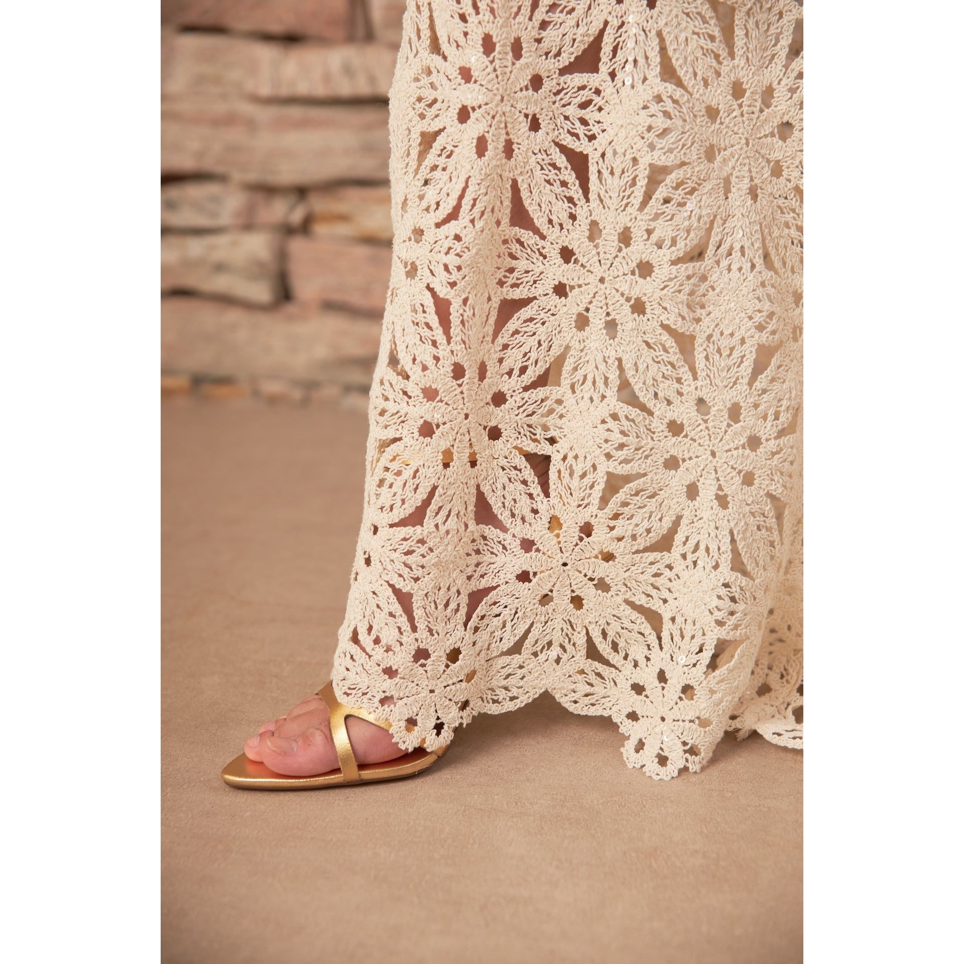 LN HANDMADE EMBROIDERY MATCHING SET