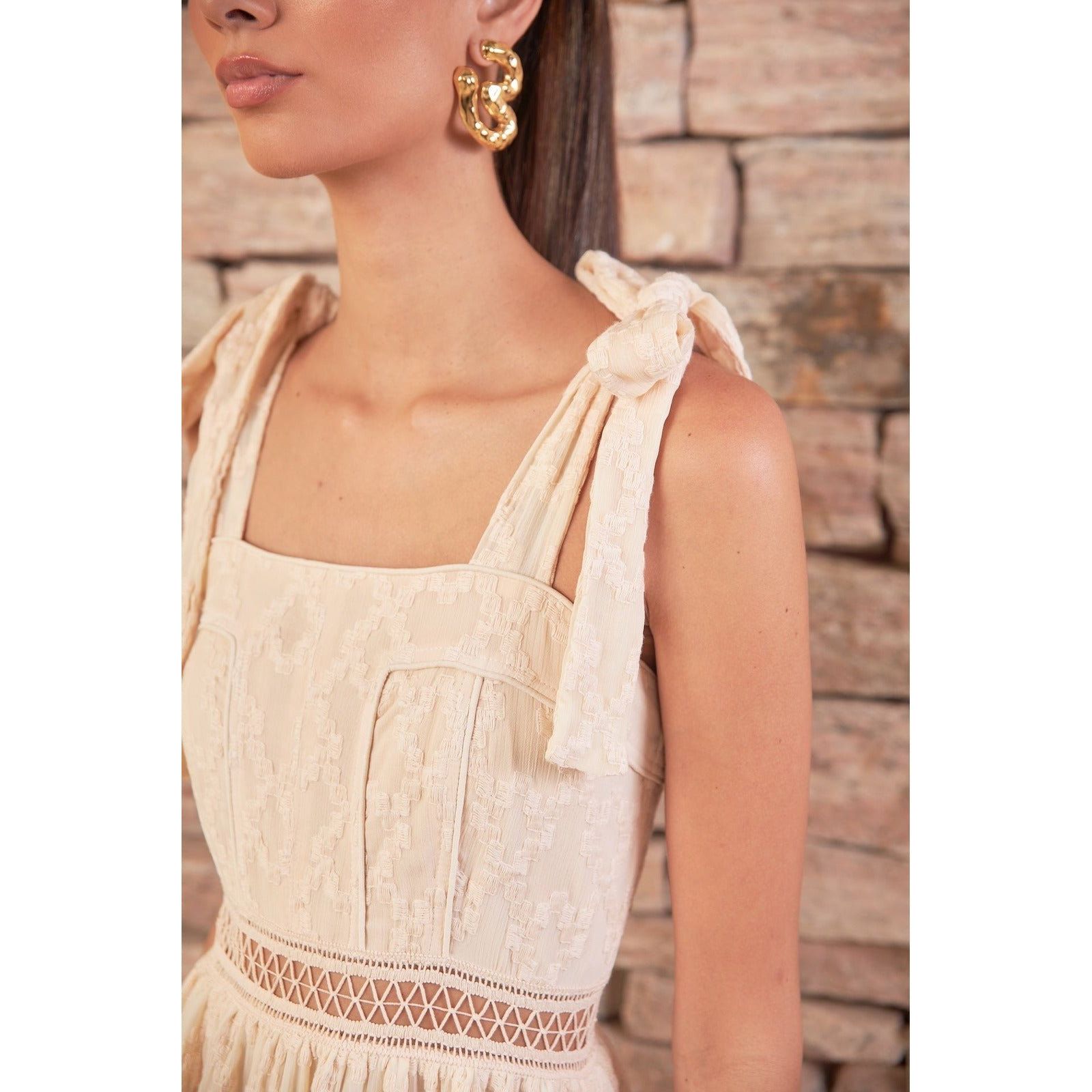 LN VESTIDO TULIPA