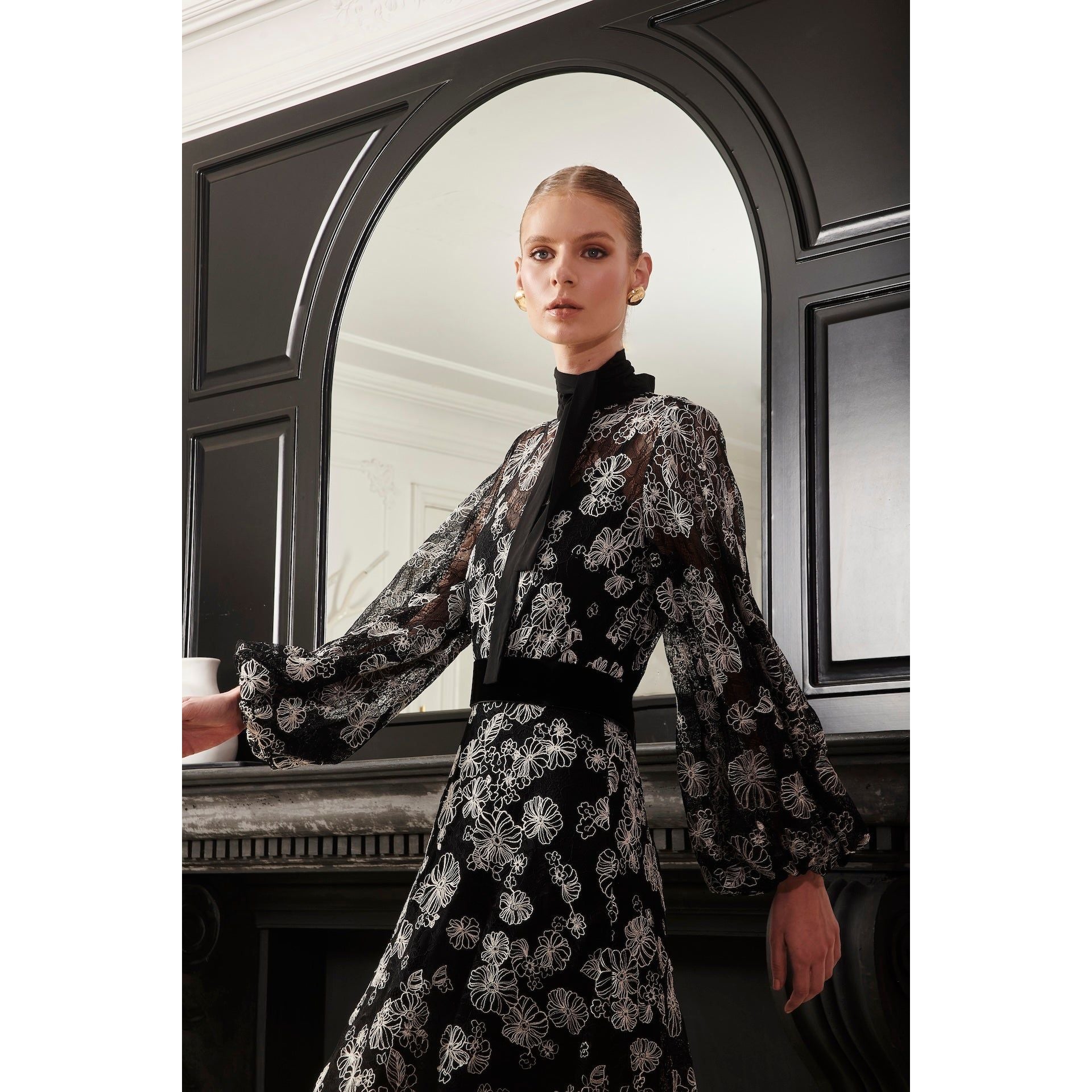 LN SUMIRI DRESS