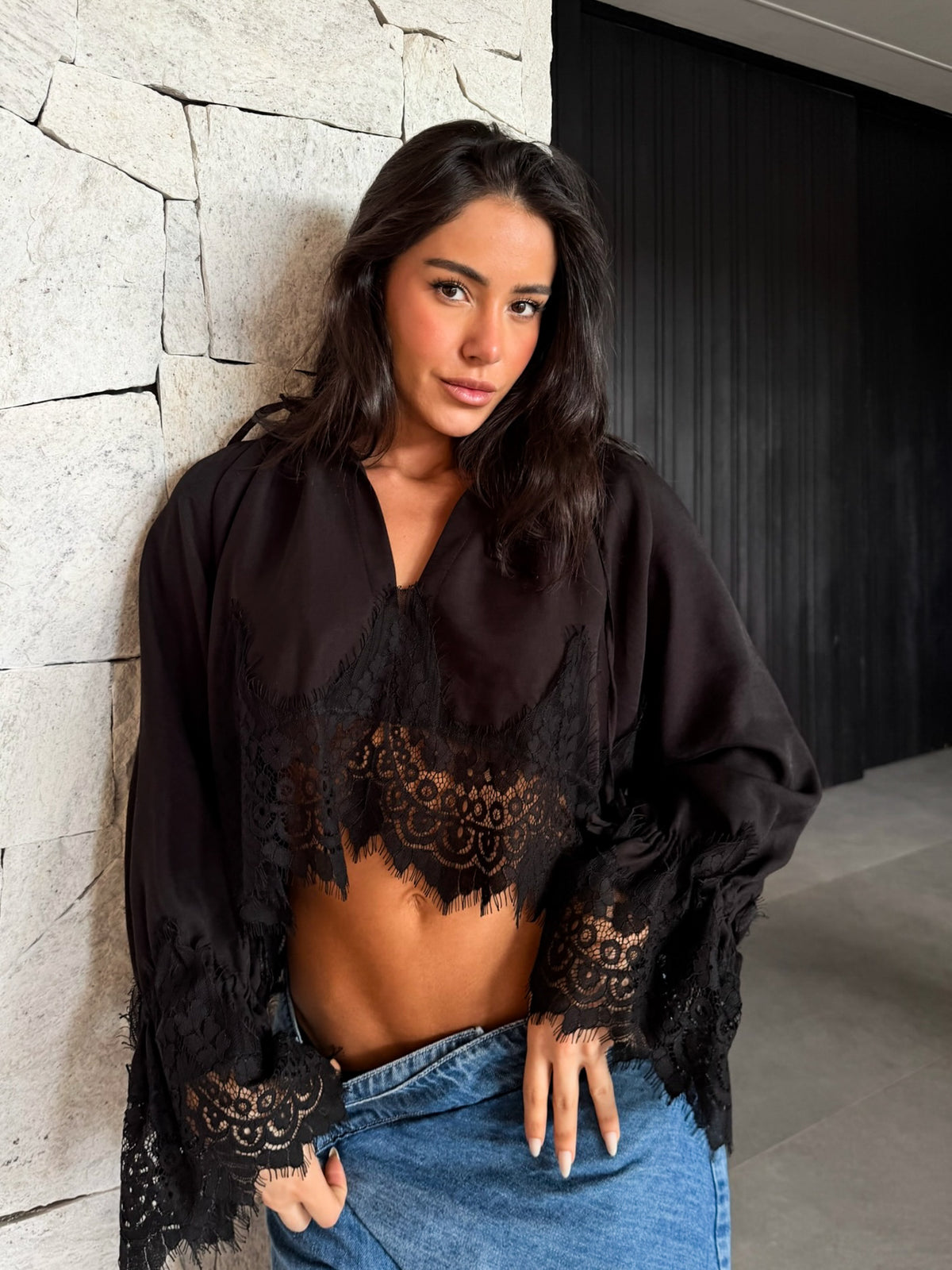 CHANTY TOP - BLACK