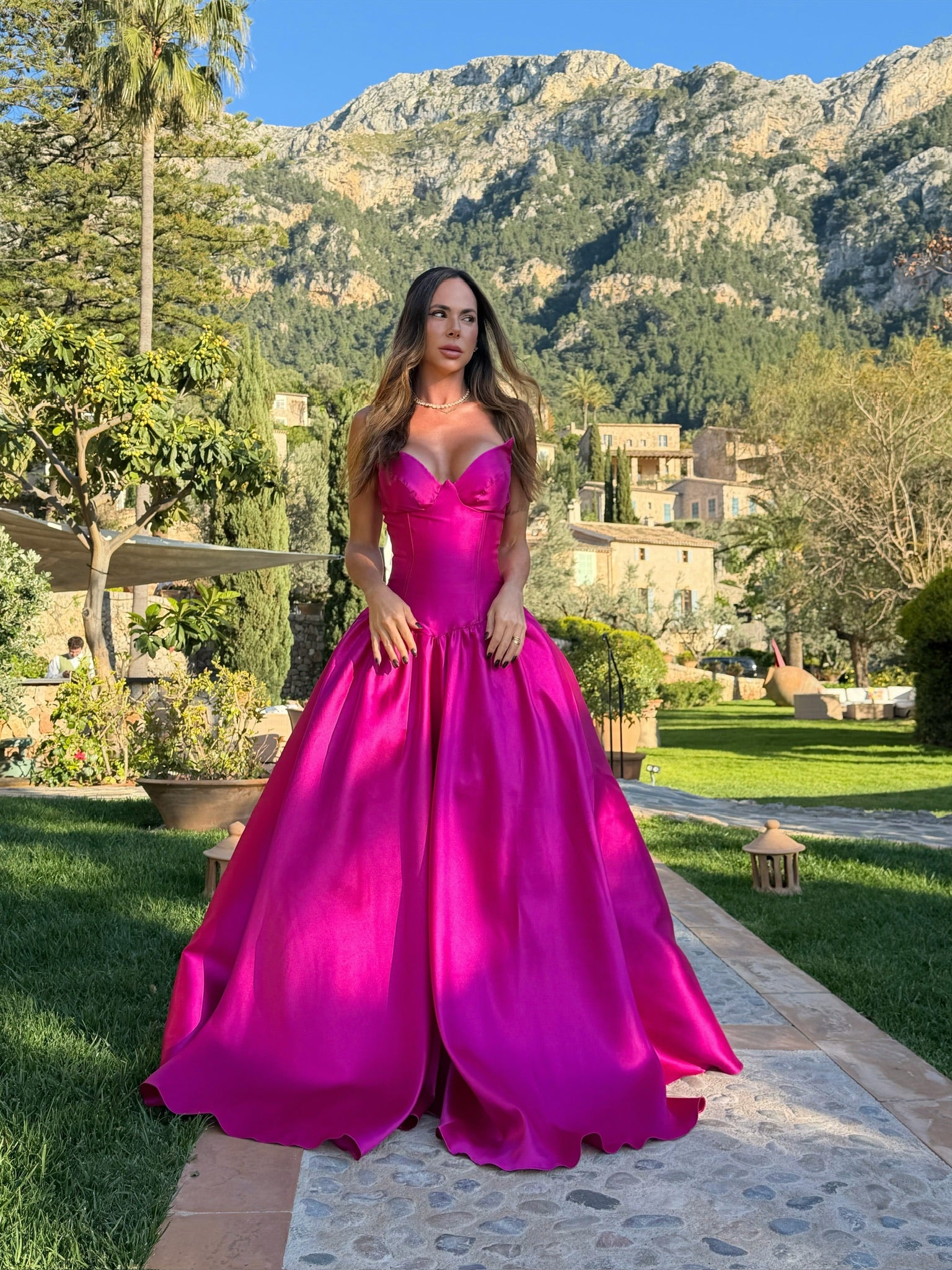VENUS LONG GOWN - PINK
