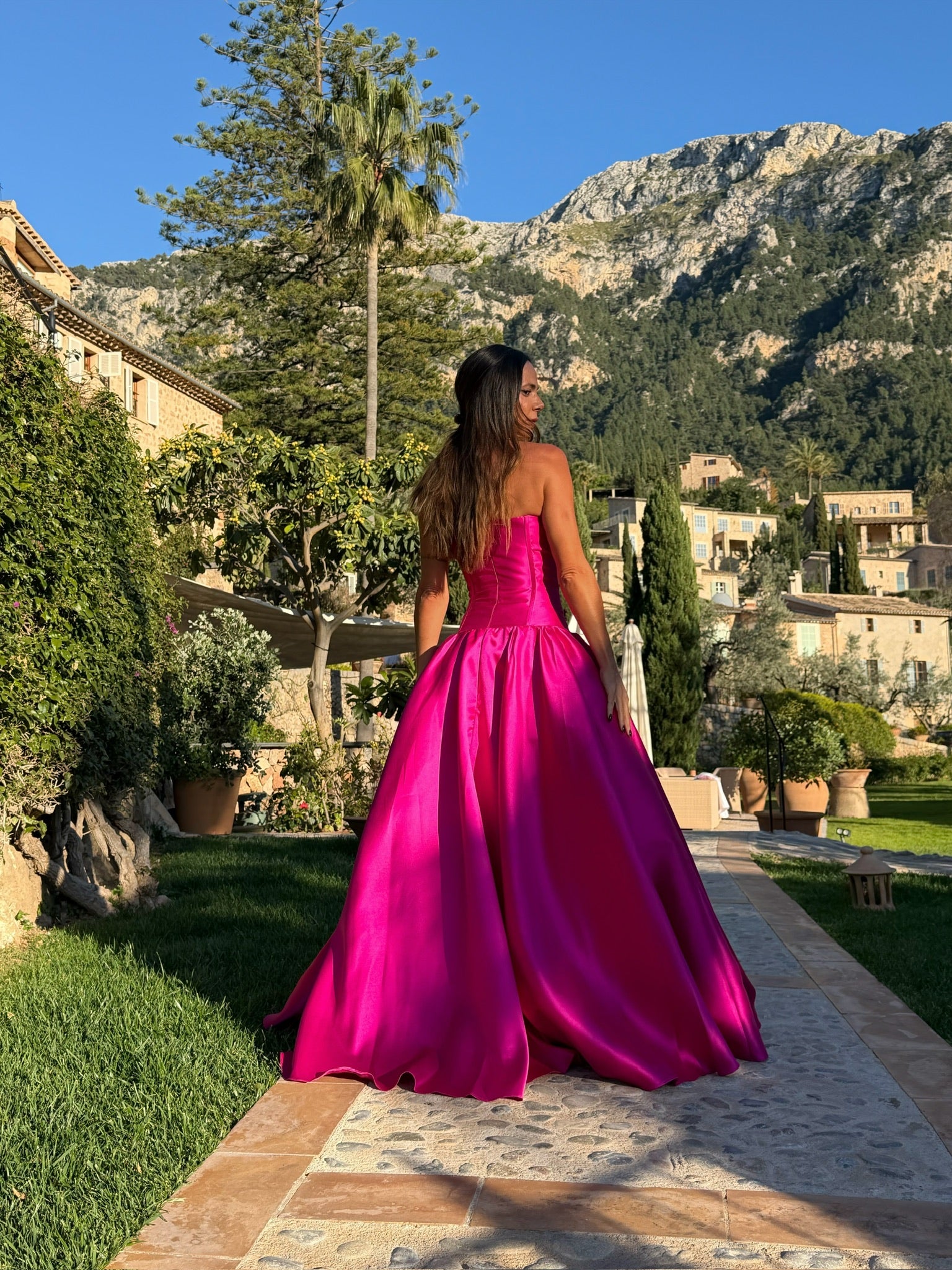 VENUS LONG GOWN - PINK