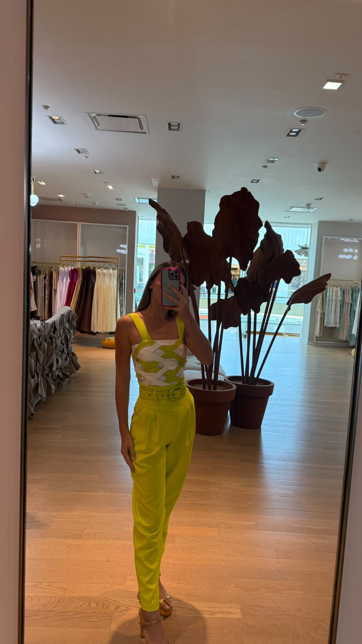TD LIME CROP AND PANTS SET